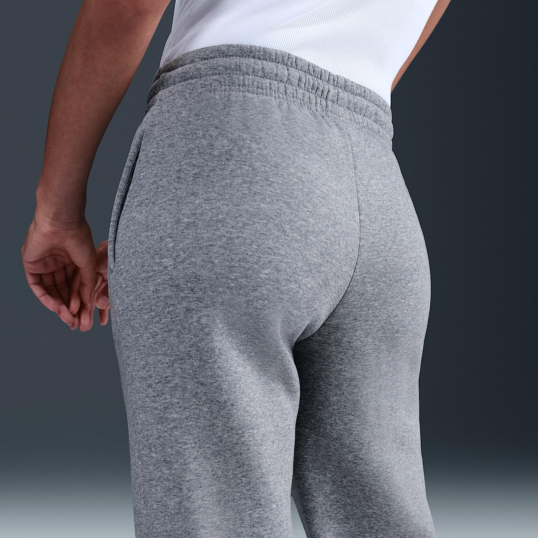 Women's Nike Sportswear Phoenix Fleece Mid-Rise Open-Hem Pants Product Image