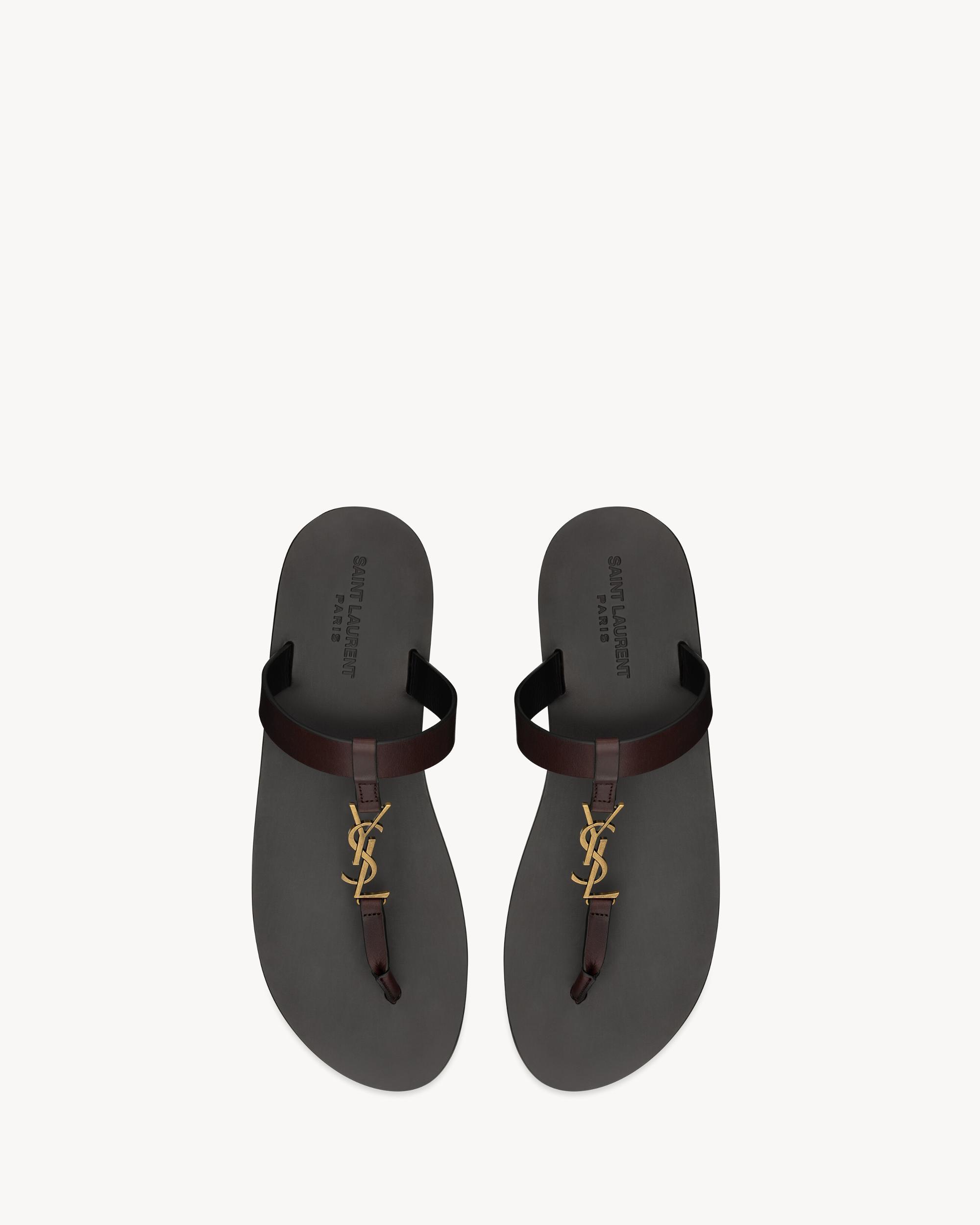 CASSANDRE slides in smooth leather Product Image