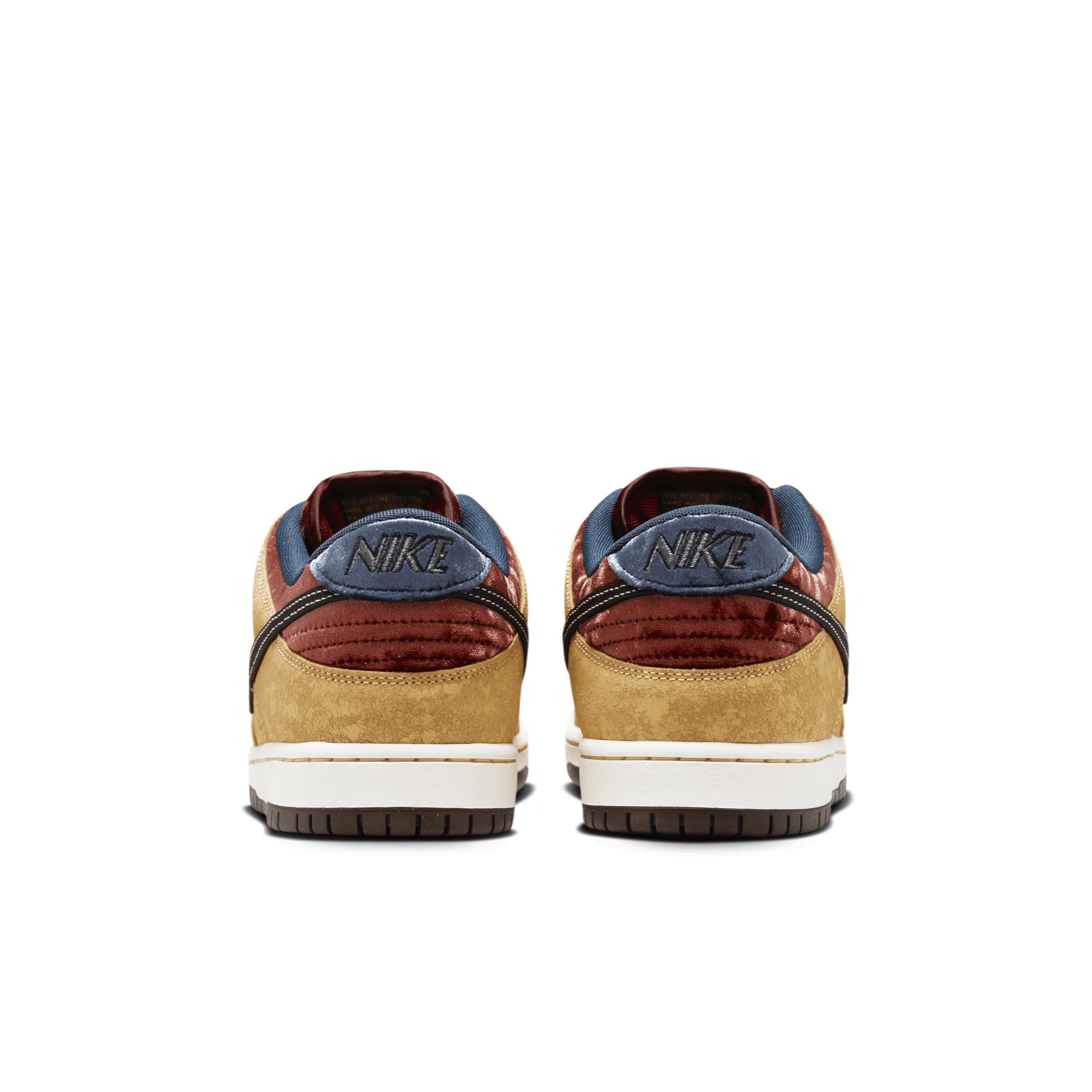 Men's Nike SB Dunk Low Pro Skate Shoes Product Image