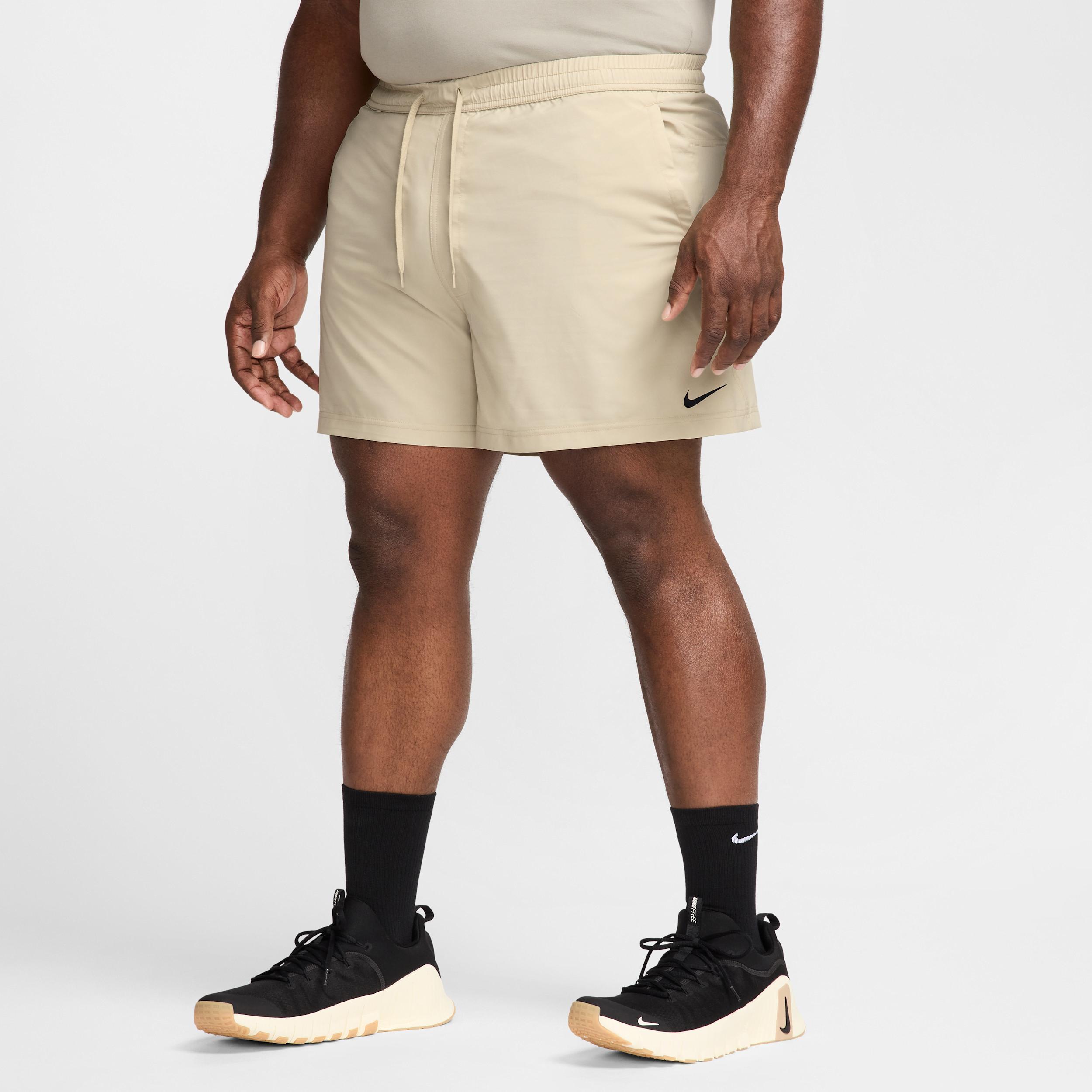 Nike Men's Form Dri-FIT 5" Unlined Versatile Shorts Product Image