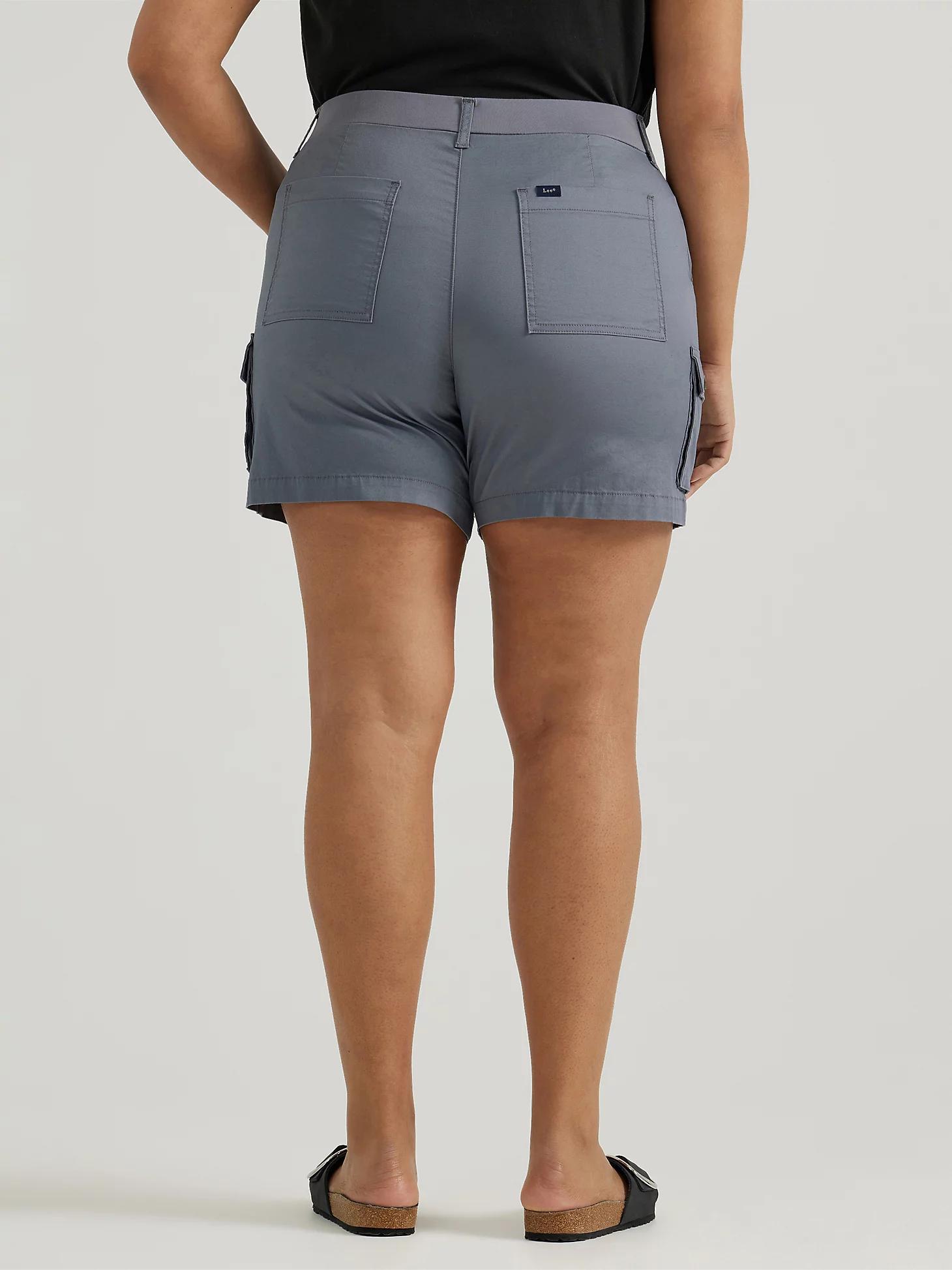 Women's Ultra Lux Comfort with Flex-to-Go Relaxed Fit Cargo Short (Plus) | Women's Shorts | Lee® Product Image