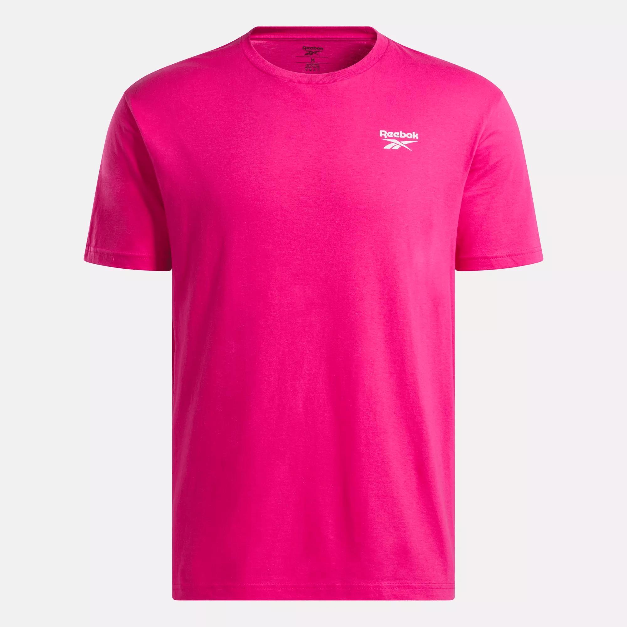 Men's Classic Small Logo T-Shirt Male Product Image