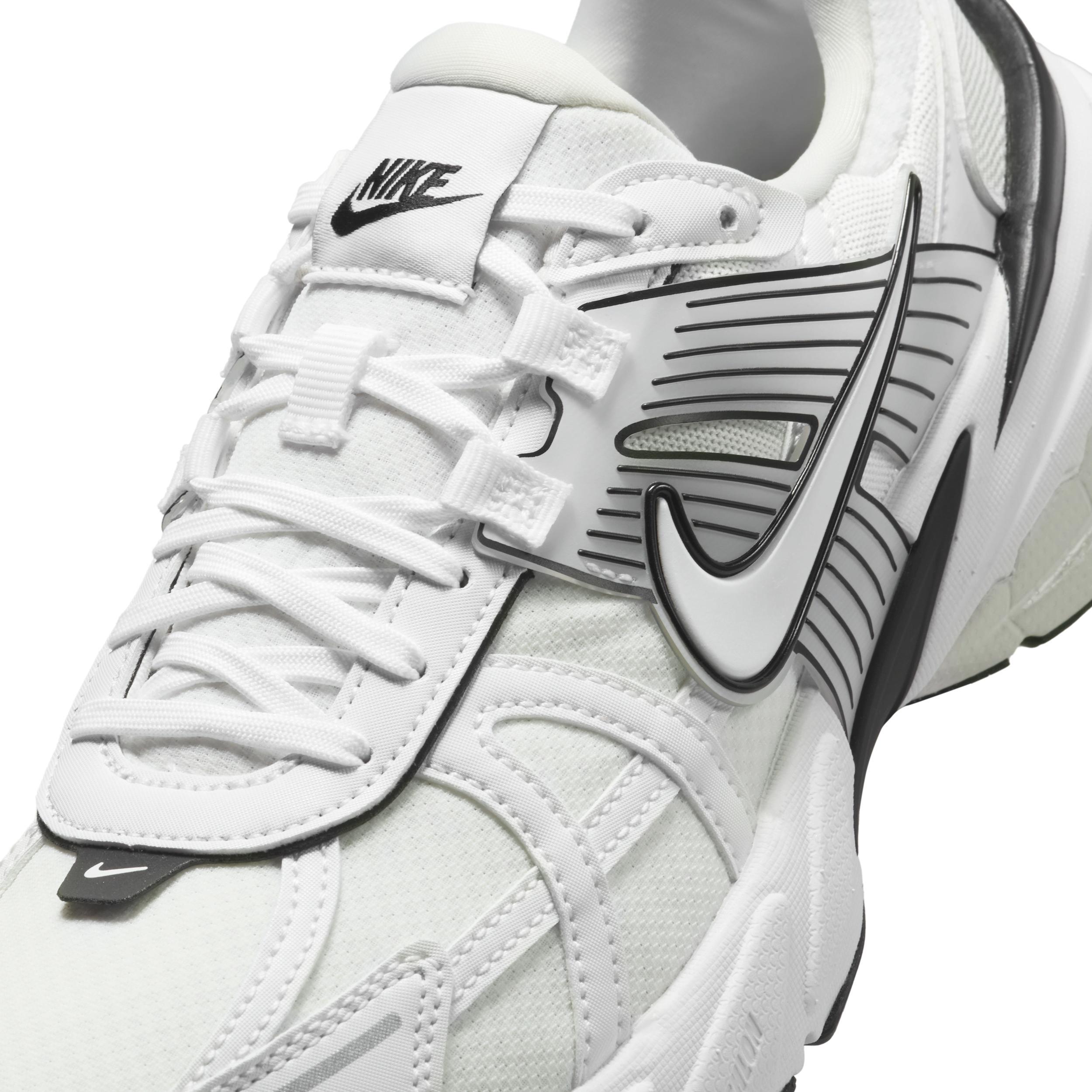 Nike Women's V2K Run Shoes Product Image