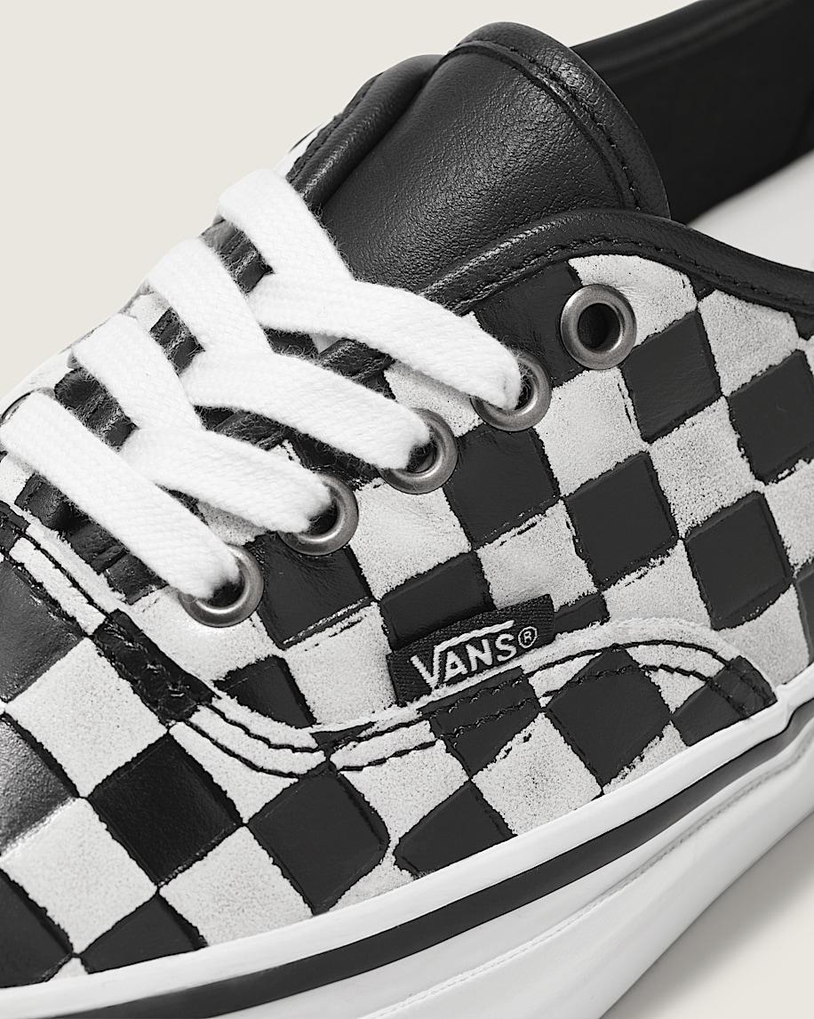 OTW Leather Checkerboard Old Skool 36 Vibram in True Blue| Vans US Product Image