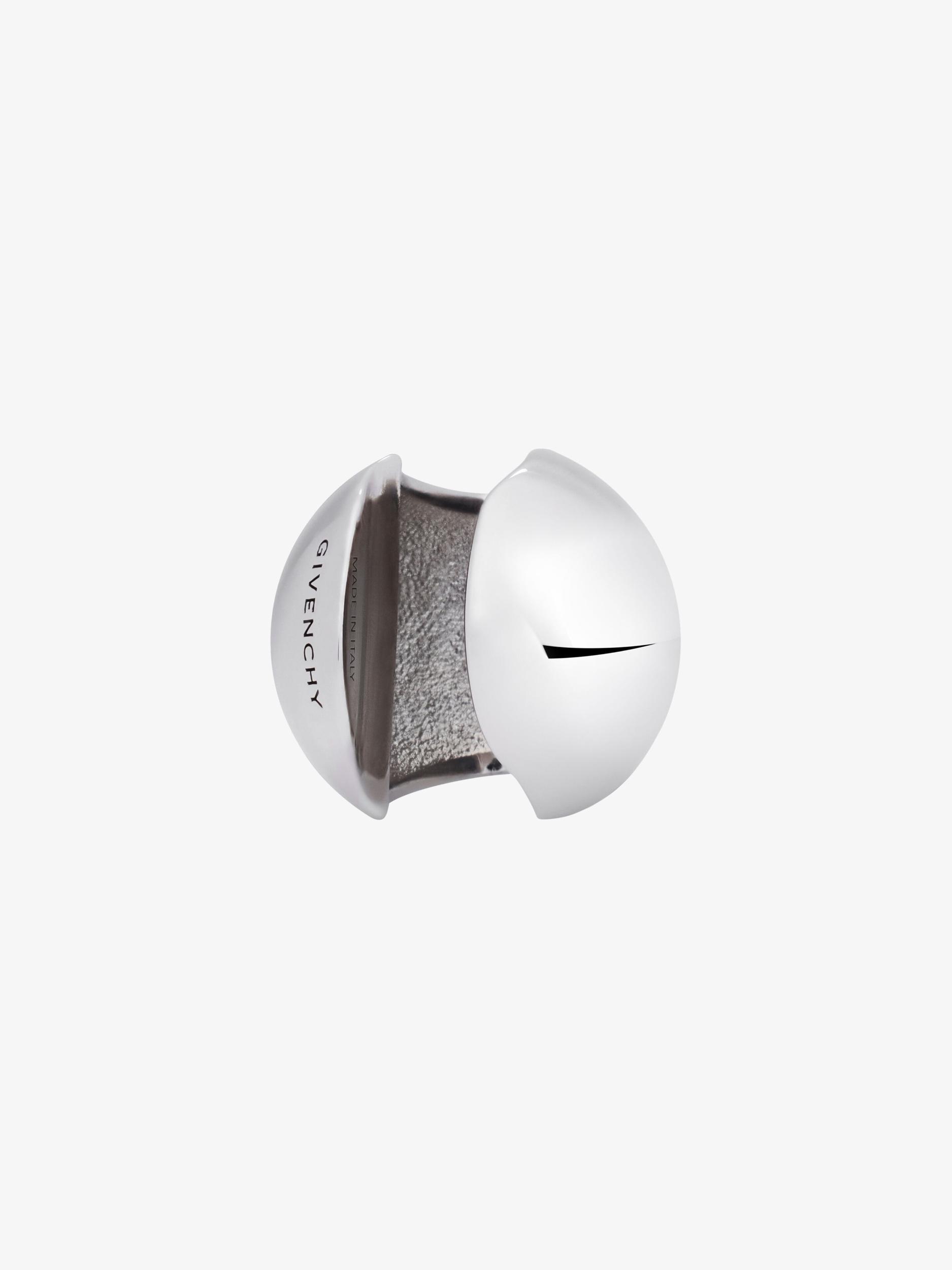 Curve earcuff in metal Product Image
