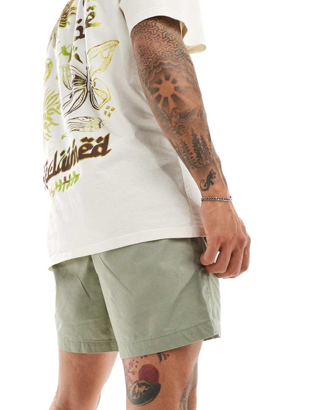 Weekday Zed regular fit shorts in sage Product Image