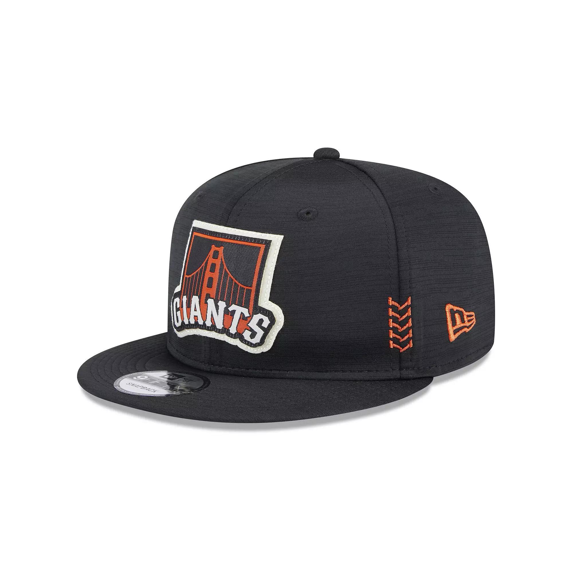 Mens New Era San Francisco Giants 2024 Clubhouse 9FIFTY Snapback Hat Product Image