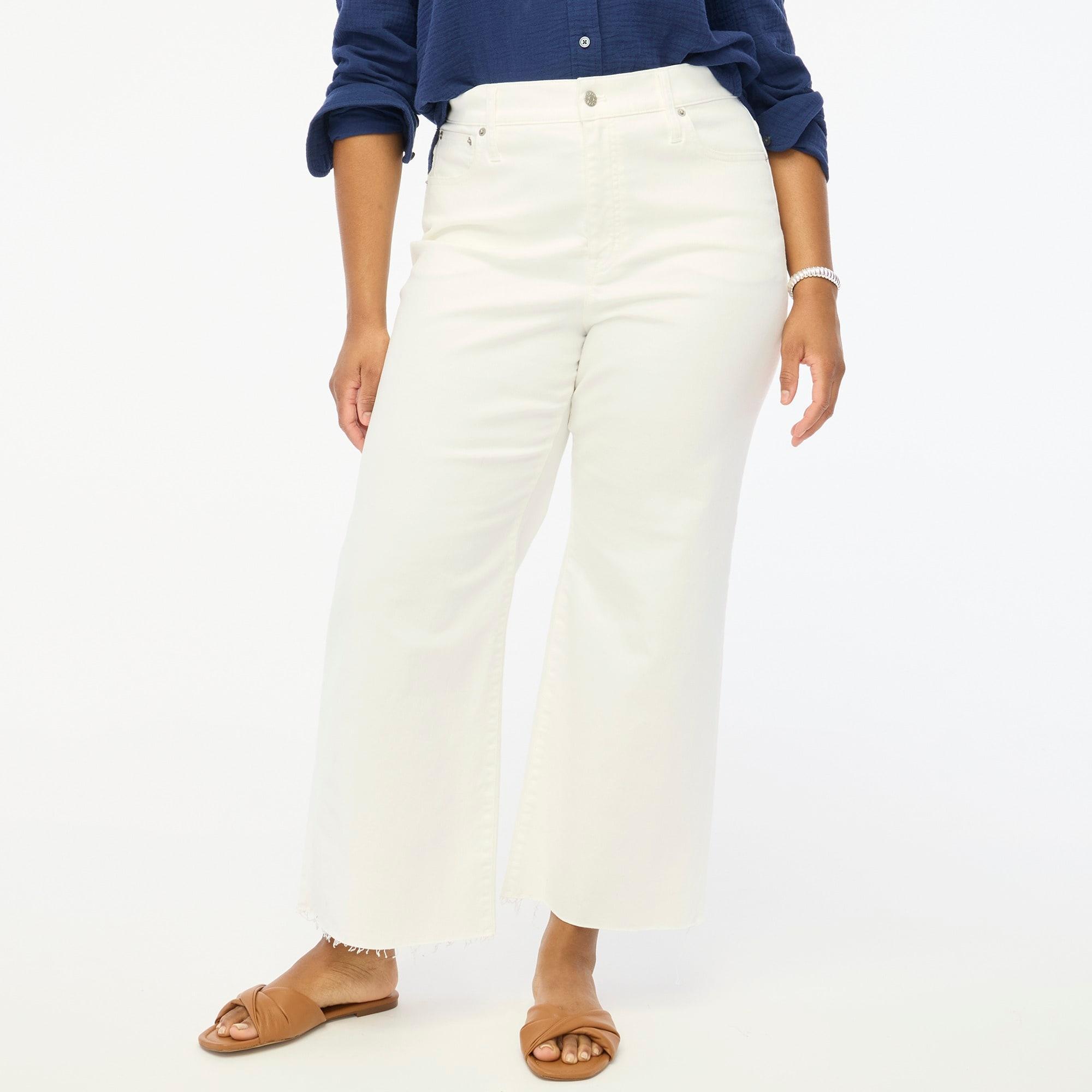 Wide-leg crop jean in all-day stretch Product Image