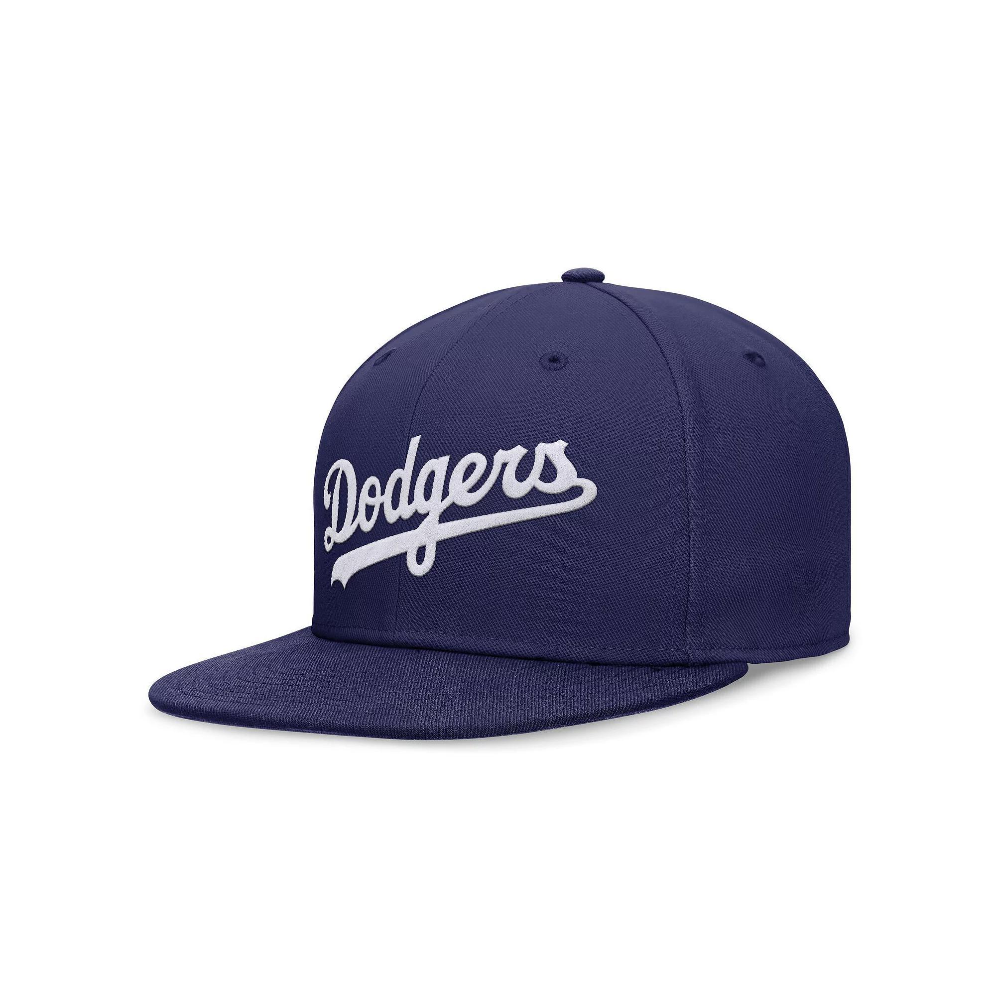 Mens Nike Royal Los Angeles Dodgers Evergreen Performance Fitted Hat Product Image
