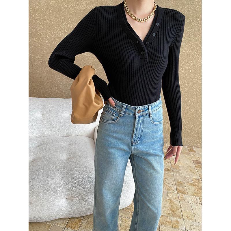 Long-Sleeve V-Neck Mock Two-Piece Plain Slim Fit Knit Top Product Image