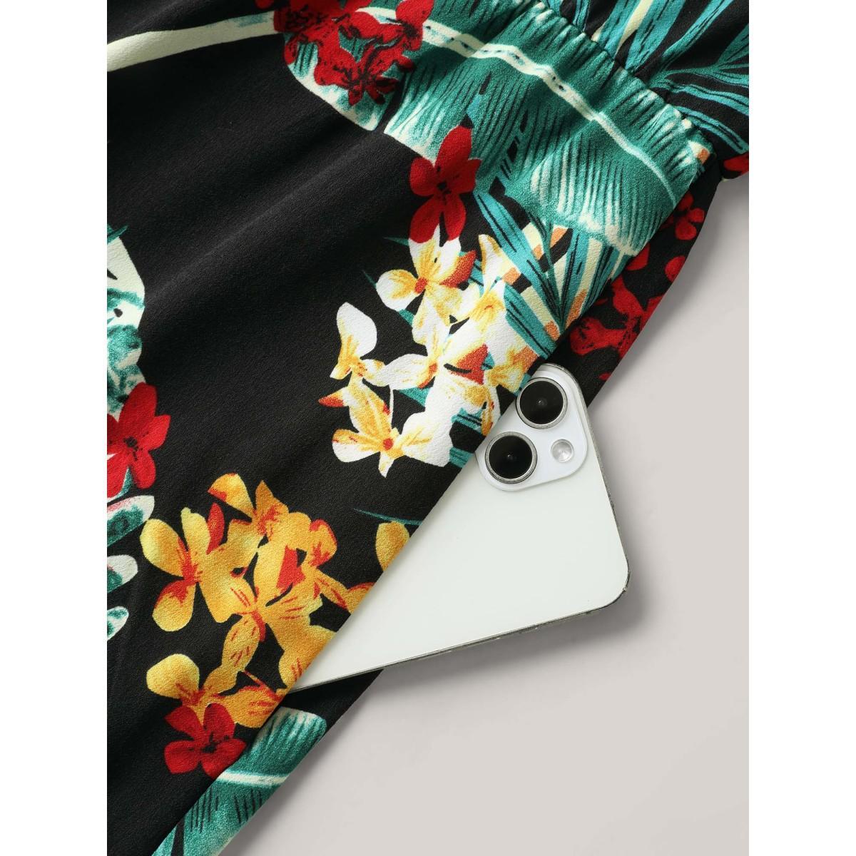 Plus Size Black Large Floral Pattern Pockets Jumpsuit Women Short sleeve Heart neckline Vacation Loose Jumpsuits BloomChic 22-24/3X Product Image