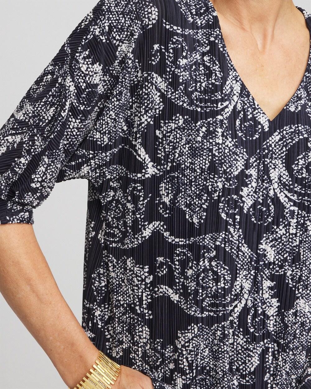 Snakeskin Print Crinkle Elbow Sleeve Tee Product Image
