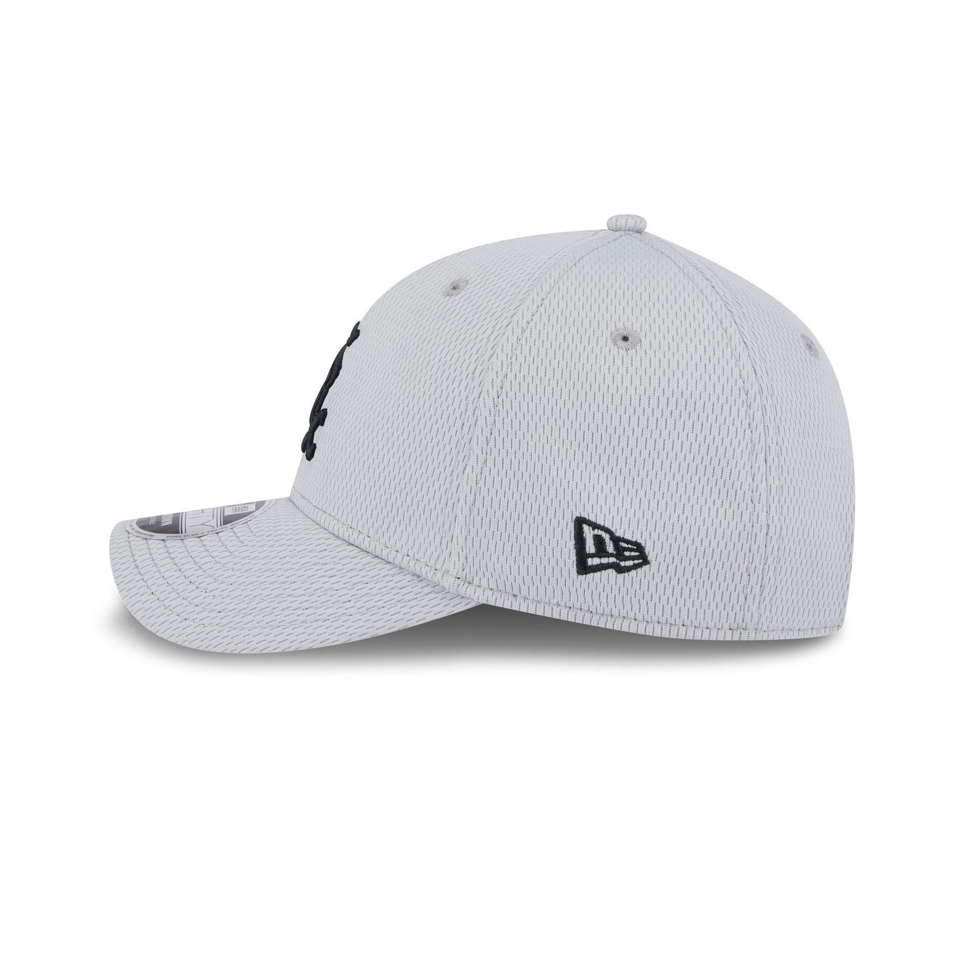 Chicago White Sox 2025 Clubhouse Gray 9FORTY M-Crown Snapback Hat Male Product Image