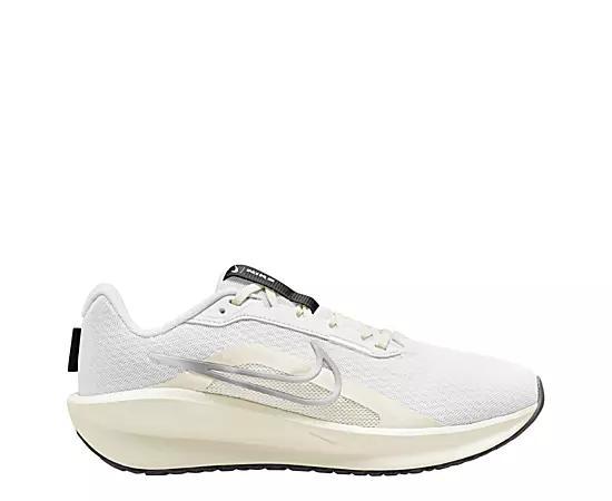 Nike Women's Downshifter 13 Road Running Shoes Product Image