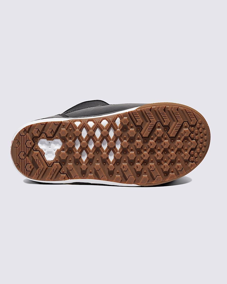 Aura Pro Snowboard Boot in Black / Gum| Vans US Product Image