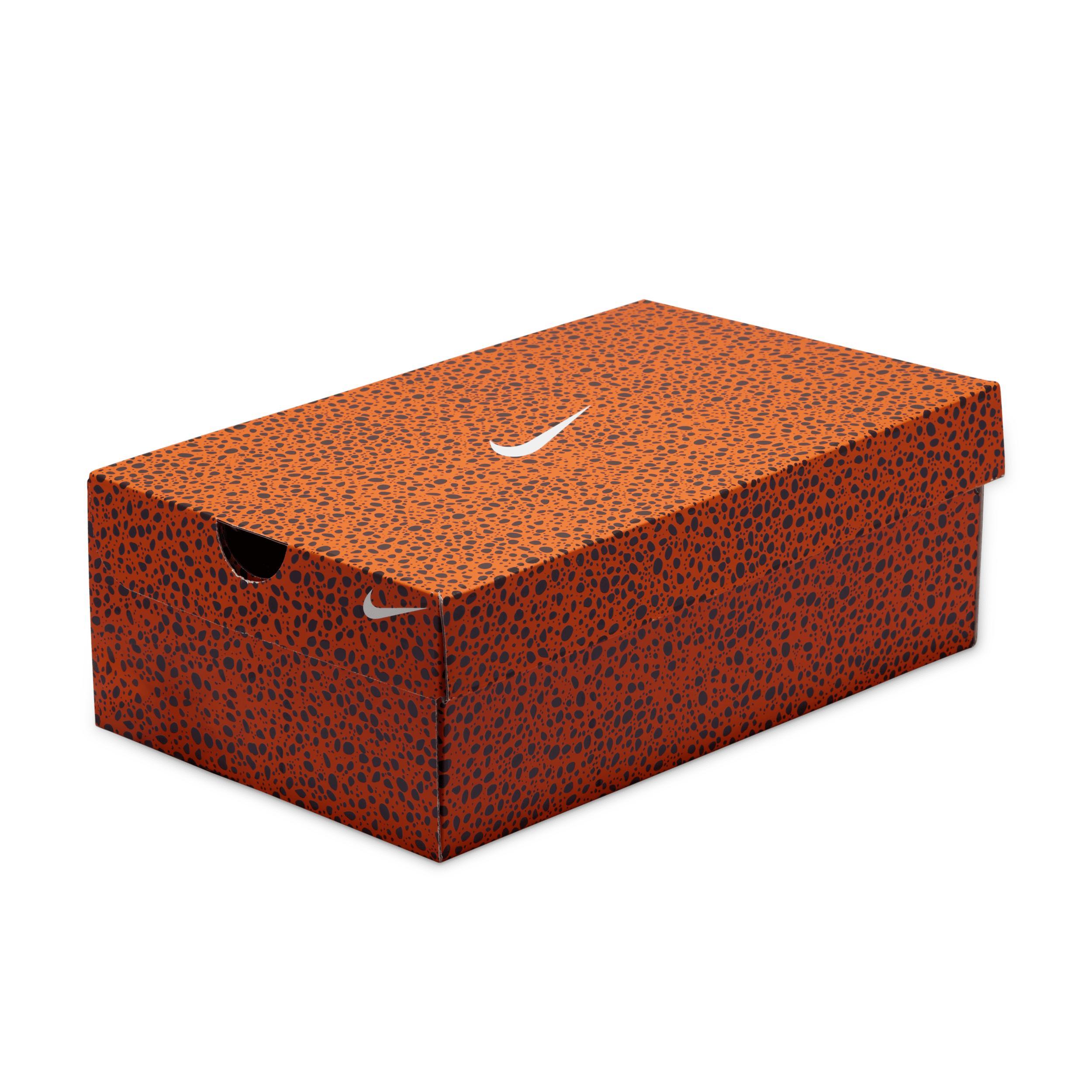 Nike Men's G.T. Jump 2 Electric Basketball Shoes Product Image
