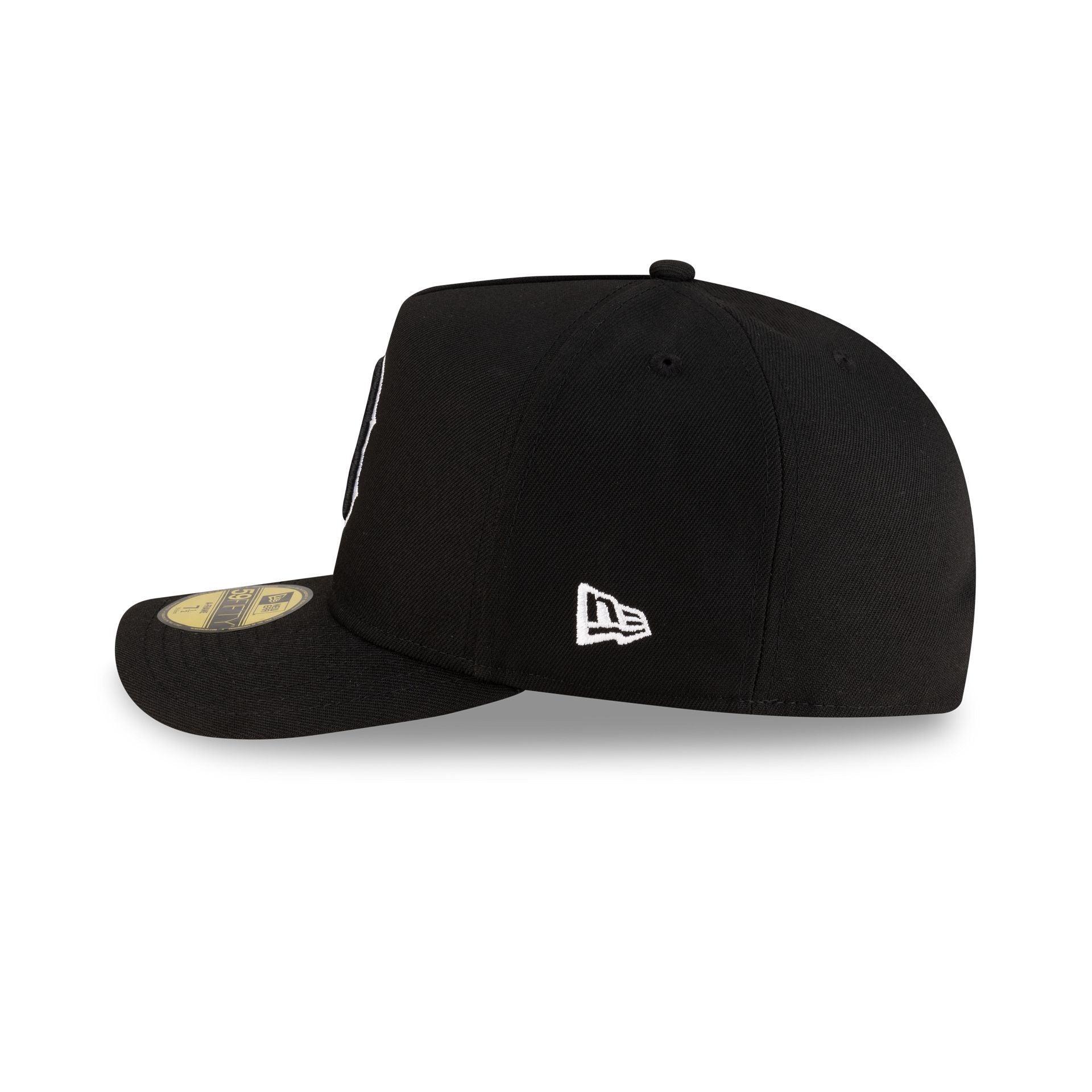 San Diego Padres Vintage Team Rope 9FIFTY A-Frame Trucker Male Product Image