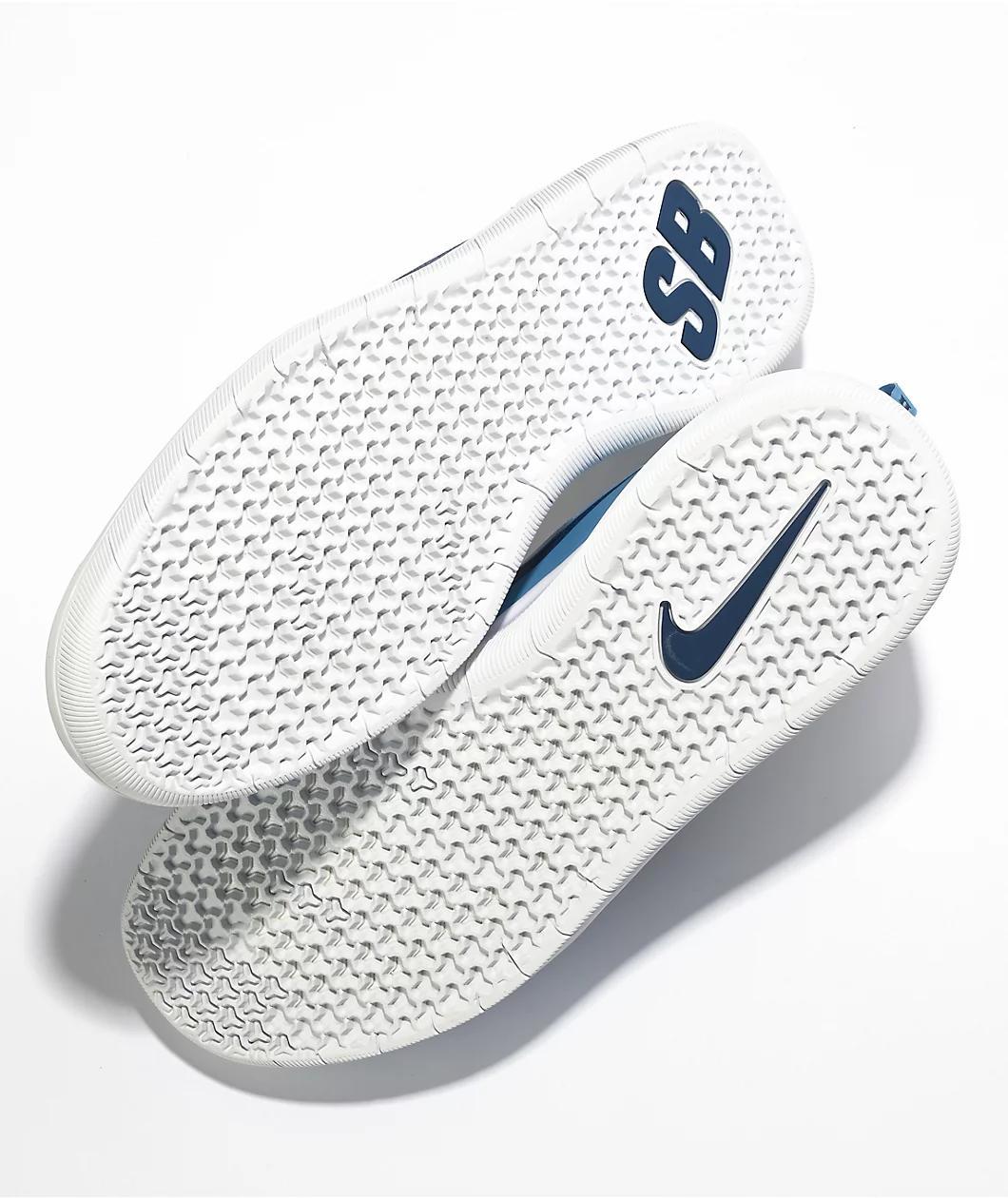 Nike SB Nyjah Free 2 Dutch Blue & Navy Sunset Skate Shoes Product Image