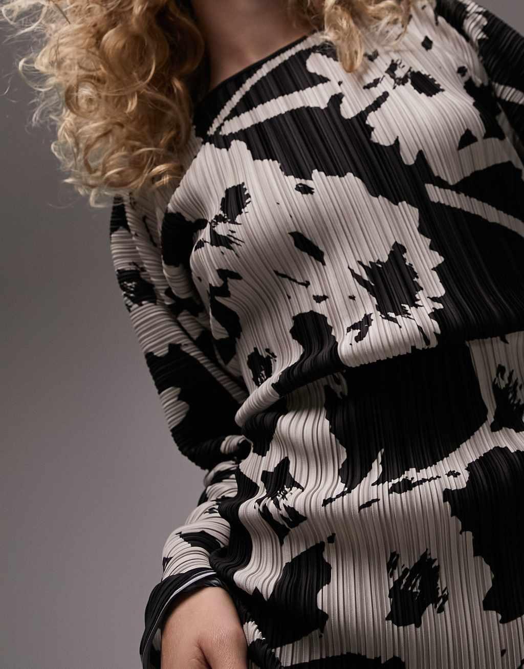 Topshop plisse balloon sleeve mini dress Product Image