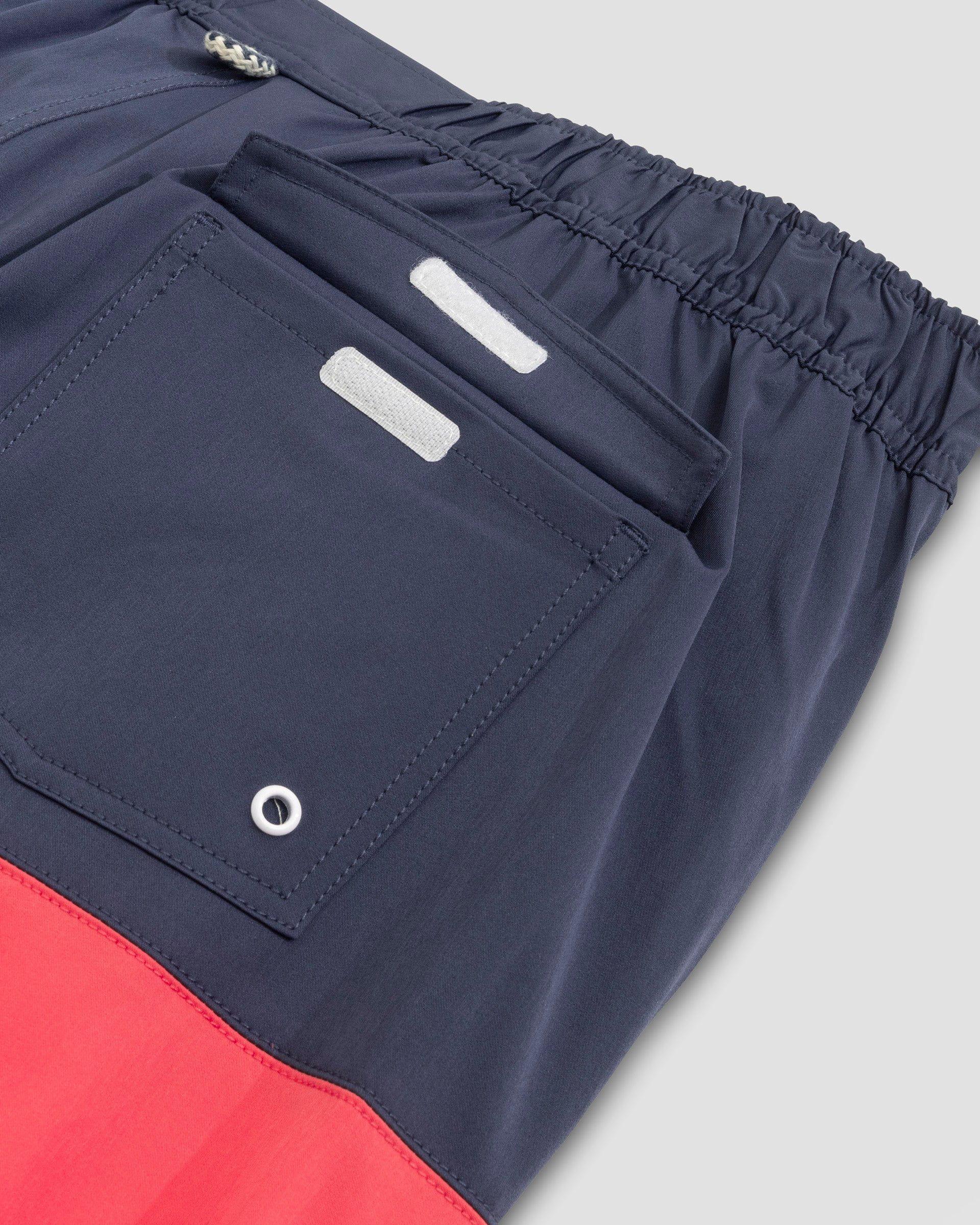Tully Half Elastic 7" Surf Shorts - Scalloped Hem Male Product Image
