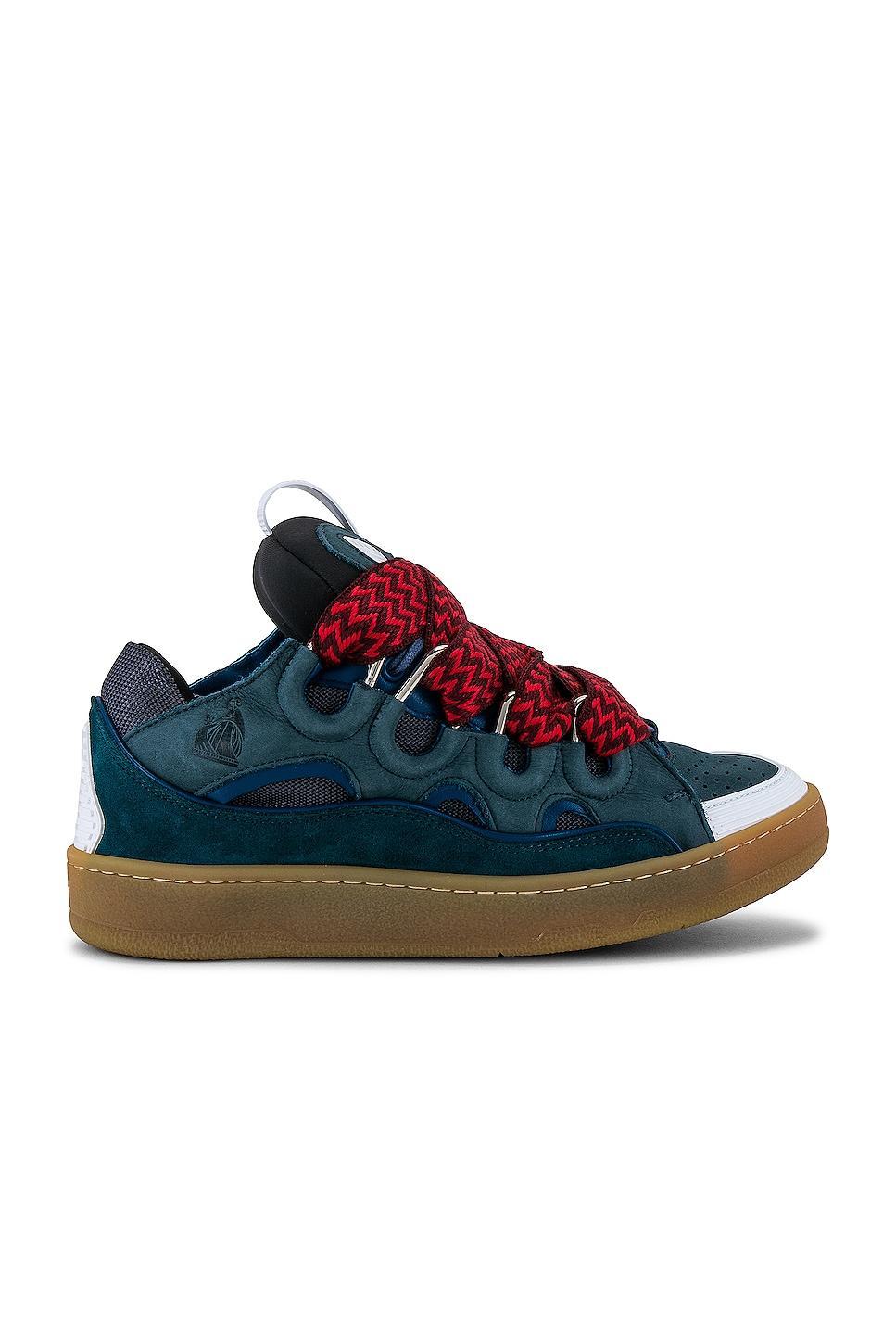 Curb Sneaker Product Image