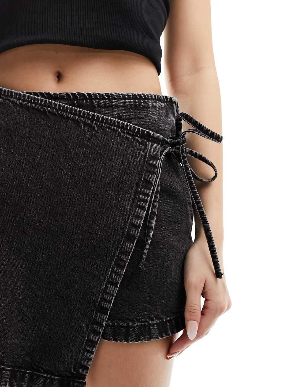 ASOS DESIGN denim skort Product Image