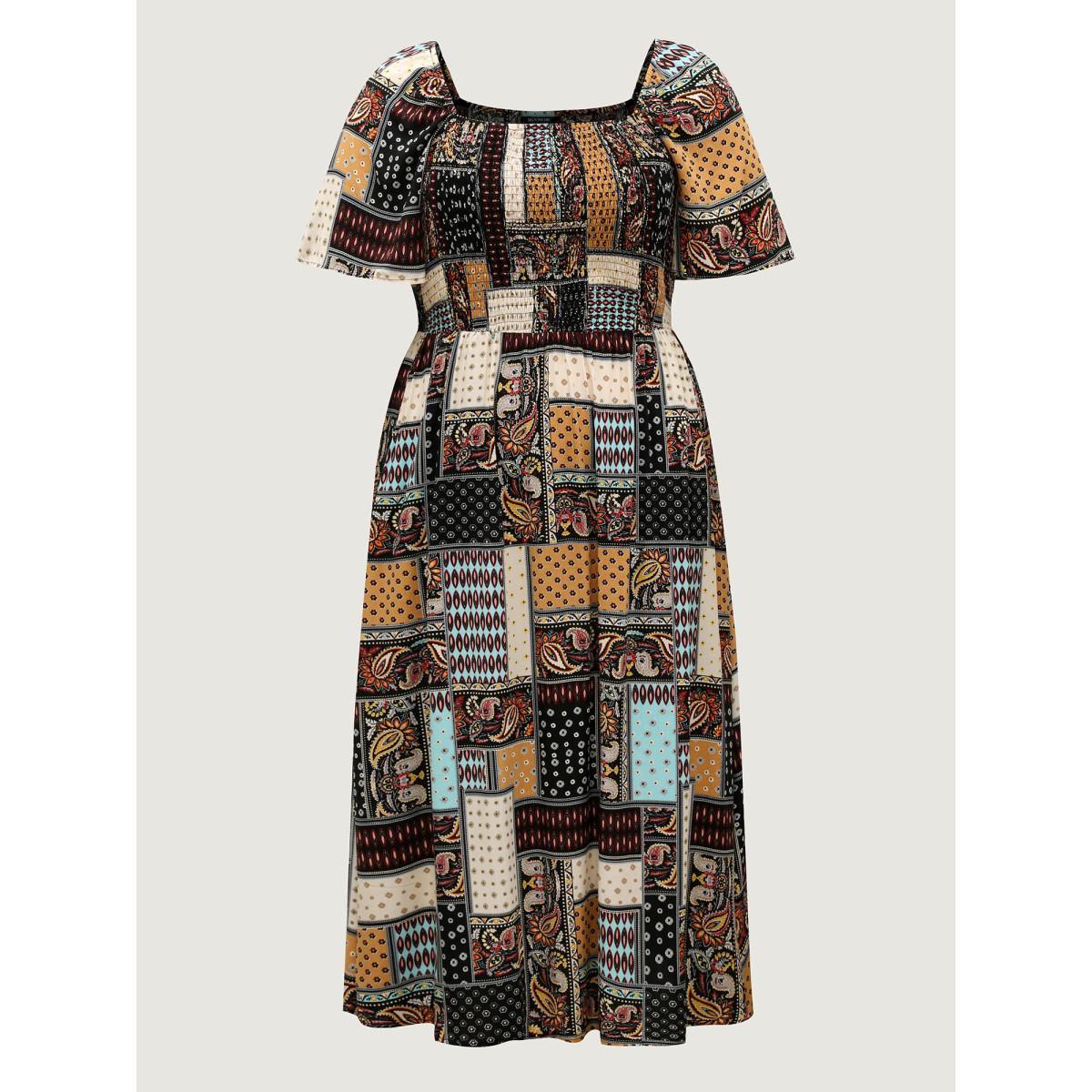 Plus Size Paisley Floral Collage Shirred Pockets Midi Dress Black Women Square Neck Short sleeve Curvy BloomChic 28/5X Product Image