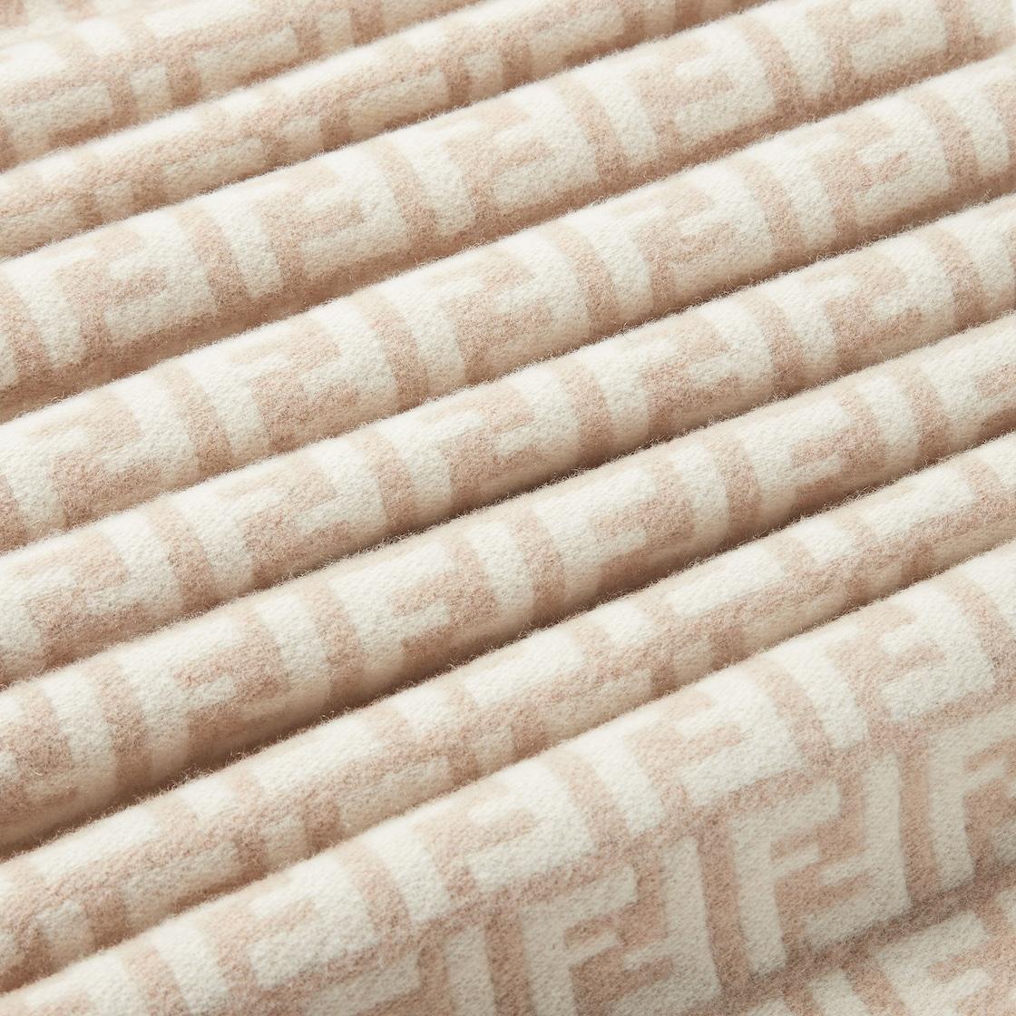FF ScarfBeige wool and cashmere scarf Product Image