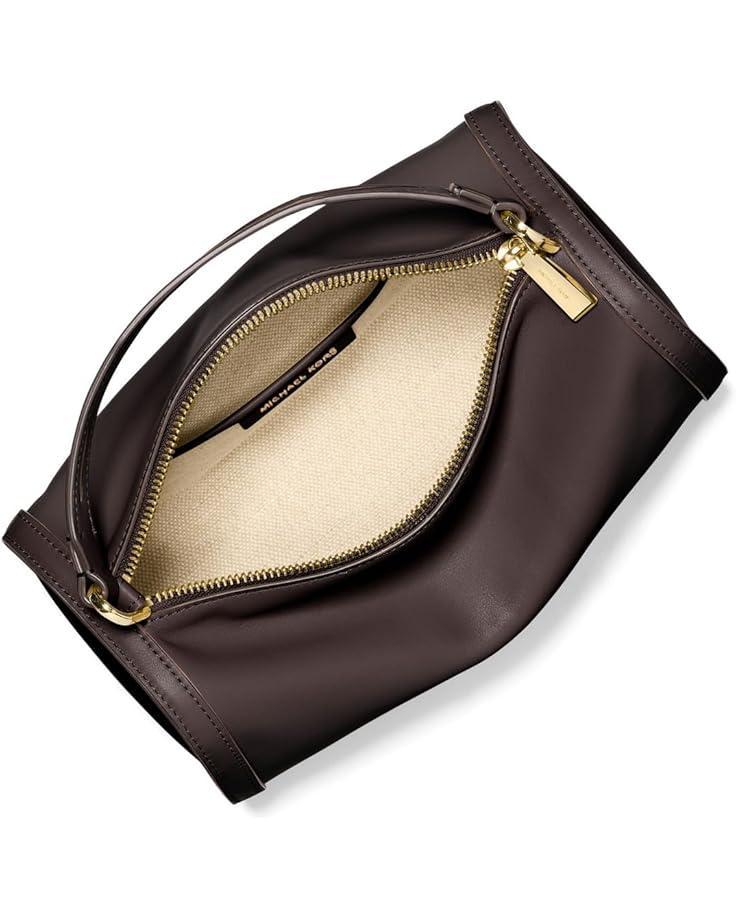 Jet Set Medium Flap Chain Crossbody Product Image