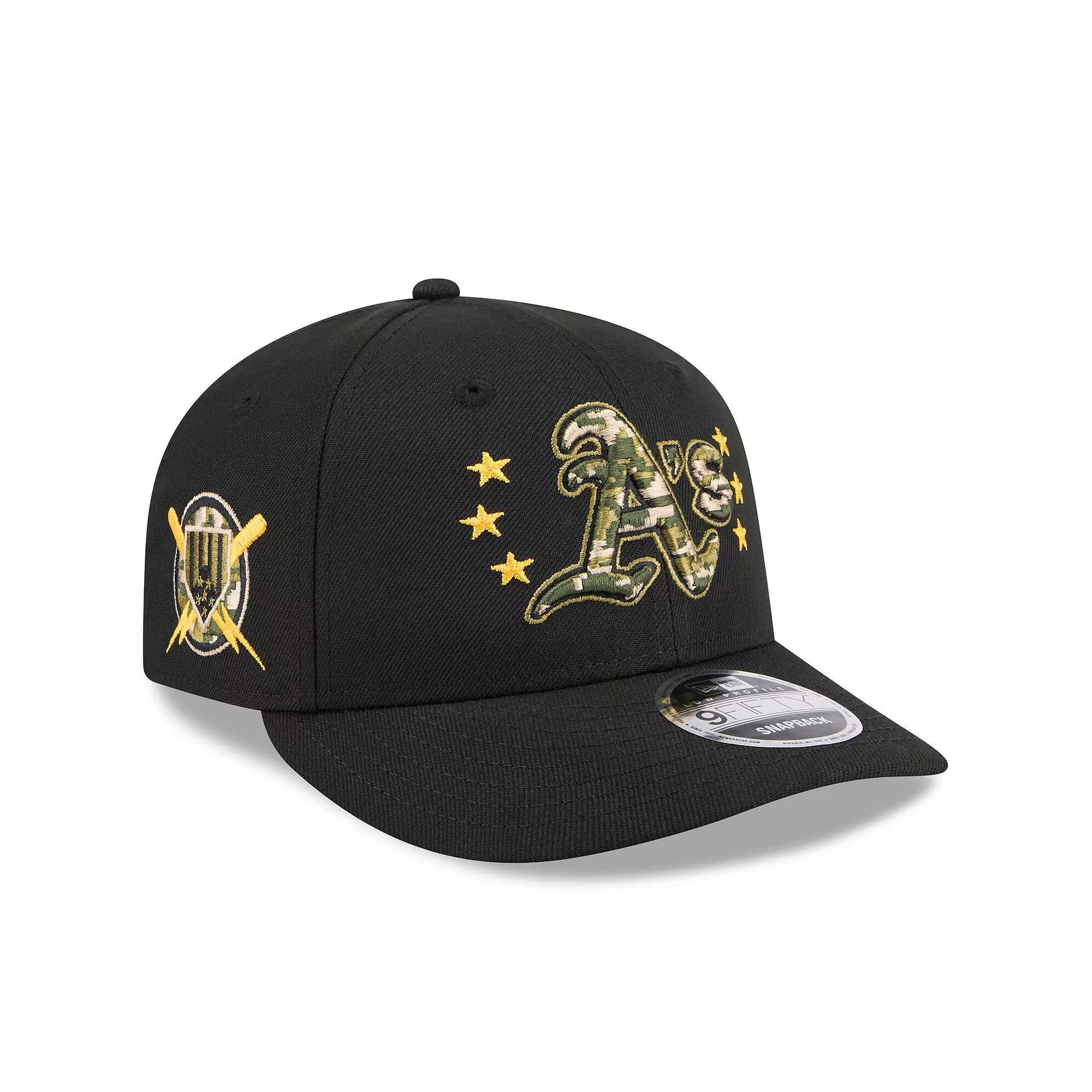 Men's New Era  Black Atlanta Braves 2024 Armed Forces Day Low Profile 9FIFTY Snapback Hat Product Image
