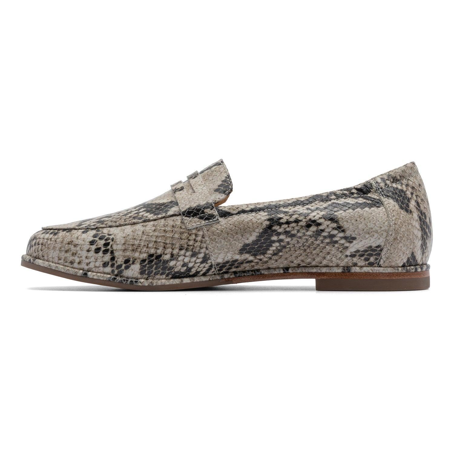 Strada Loafer Metatarsal Product Image
