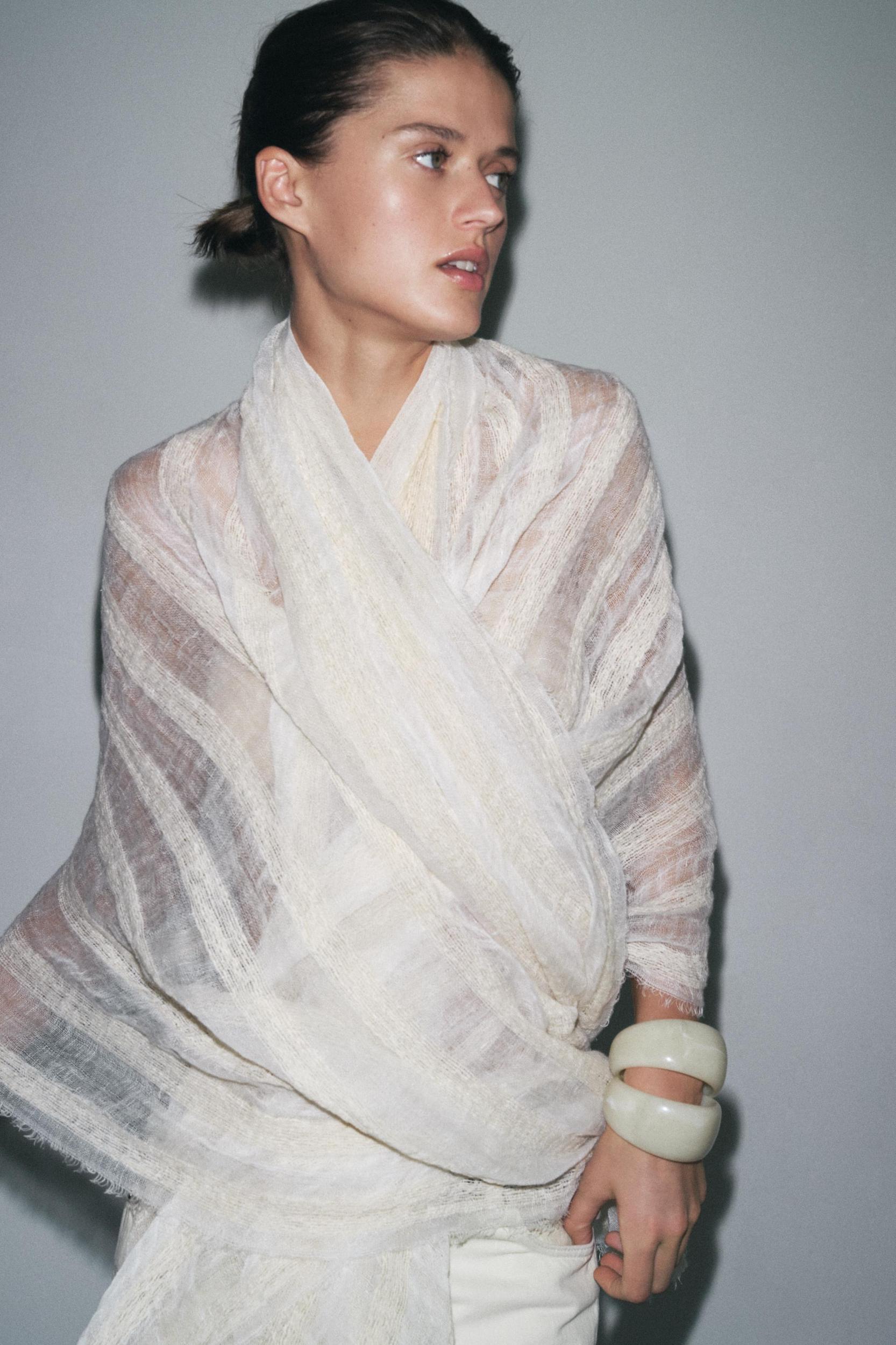 LINEN STRIPED SCARF Product Image