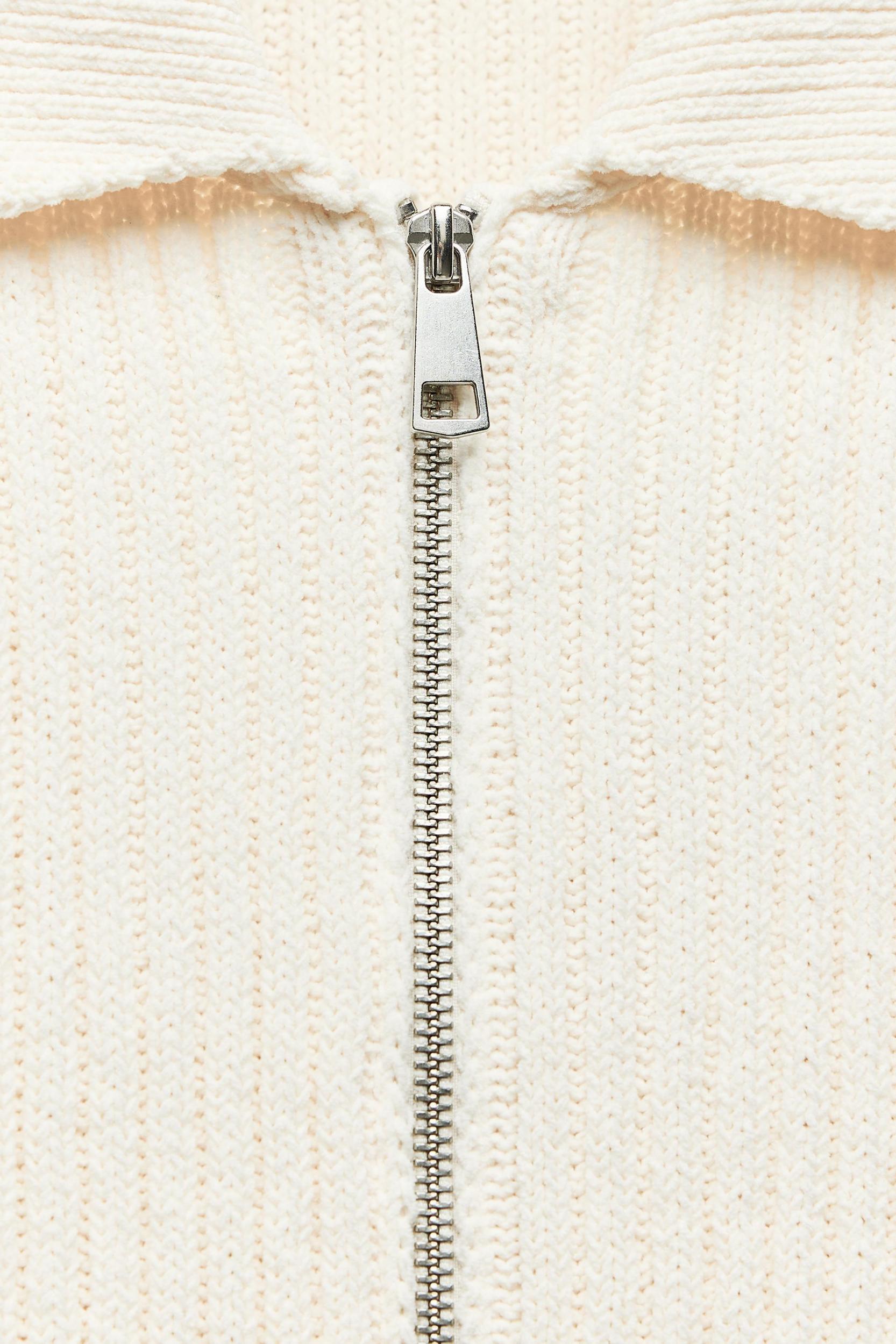 CHENILLE TOP WITH ZIPPER Product Image