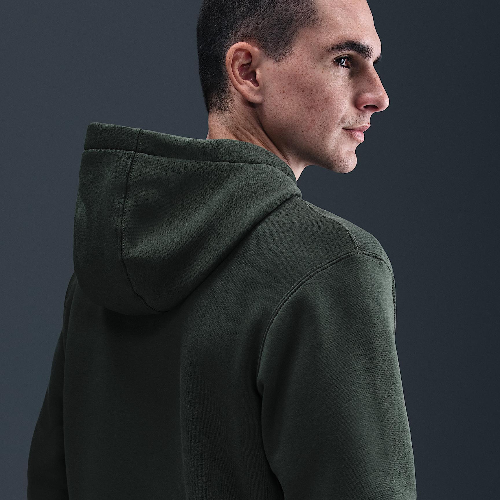 Chelsea FC Club Nike Men's Soccer Pullover Hoodie Product Image
