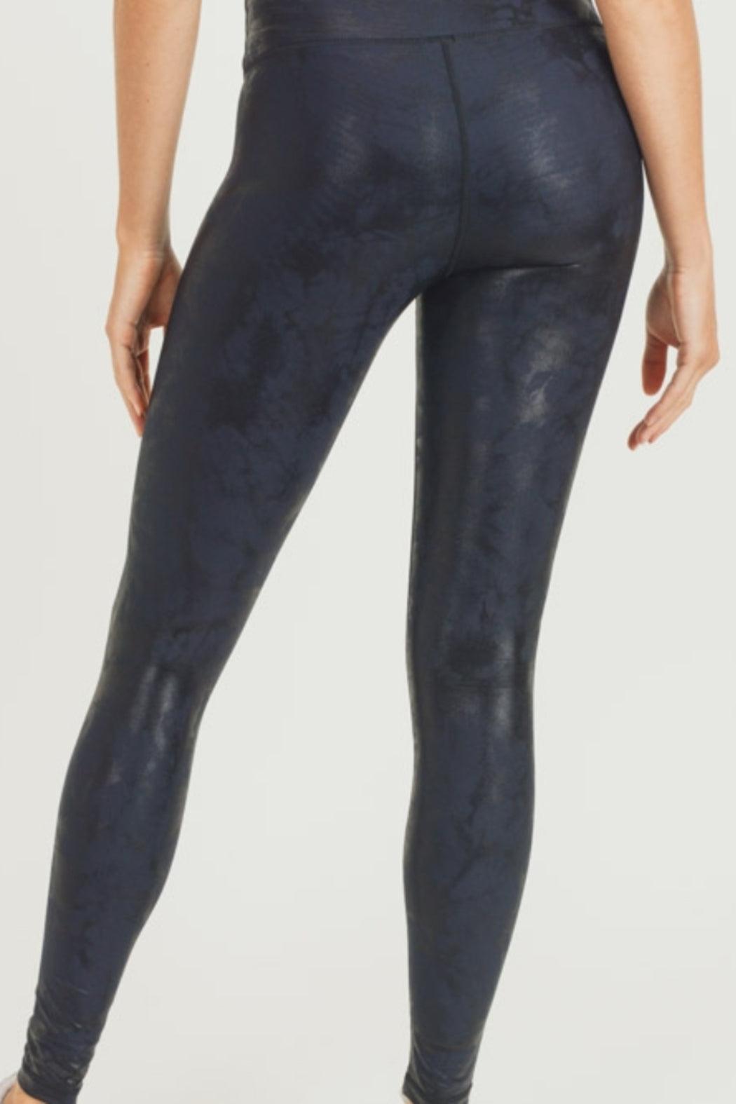 Metallic Foil Print Leggings Product Image