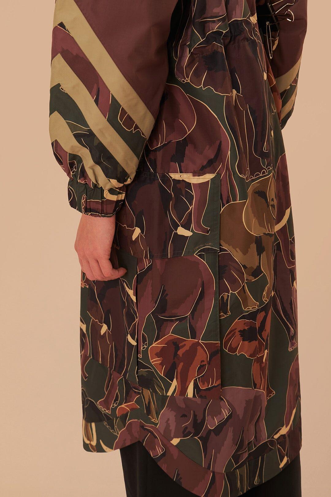 Elephants Maxi Raincoat, ELEPHANTS MIX / L Product Image