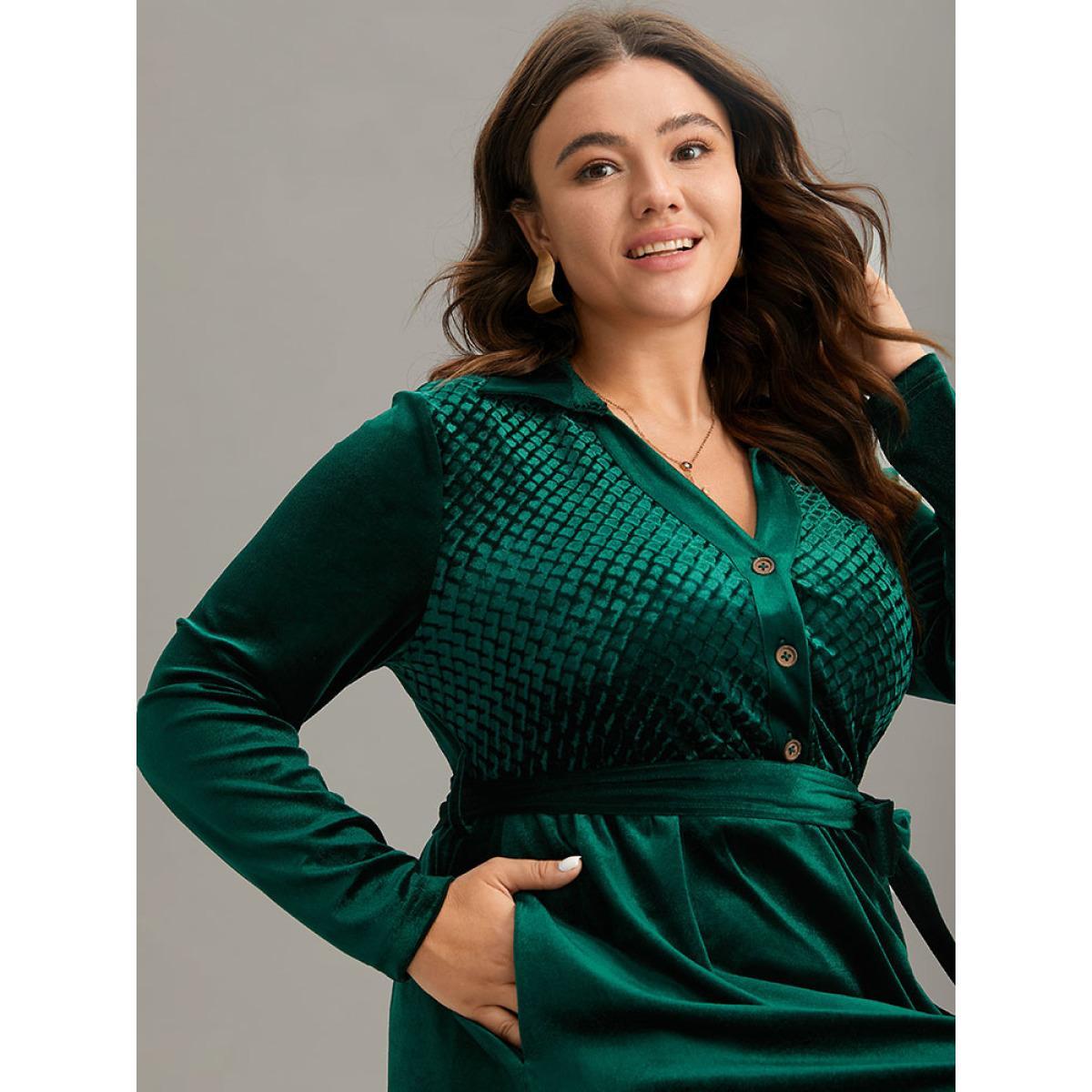 Plus Size Plain Texture Velvet Button Up Belted Dress DarkGreen Women Elegant Velvet Notched collar Long Sleeve Curvy Midi Dress BloomChic 14-16/1X Product Image