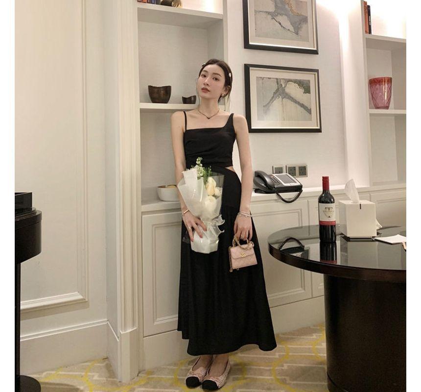 Sleeveless Square-Neck Cut Out Plain Maxi A-Line Dress Product Image