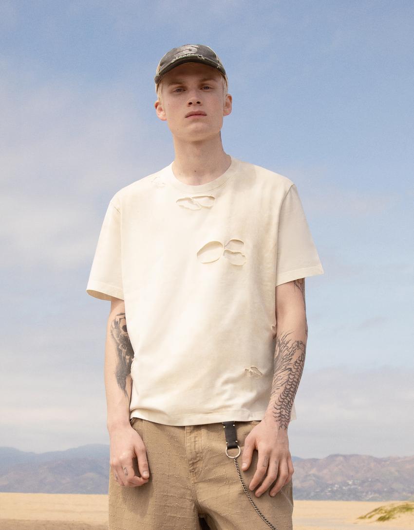 Faded ripped short sleeve T-shirt Product Image