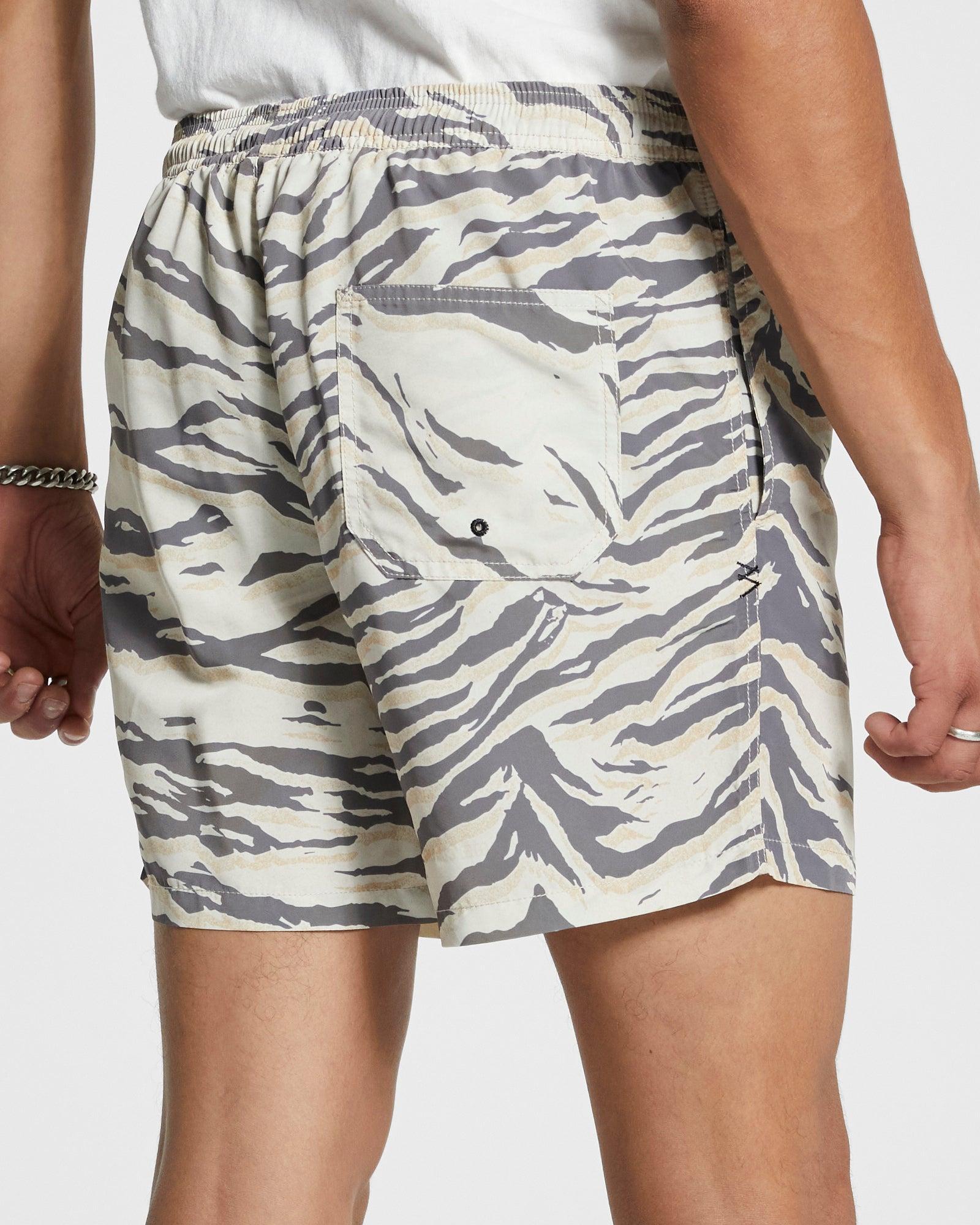 TIGERRR BOARDSHORT MULTI Male Product Image