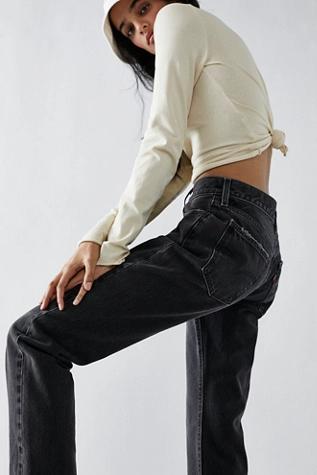 Levi's Middy Straight Jeans Product Image