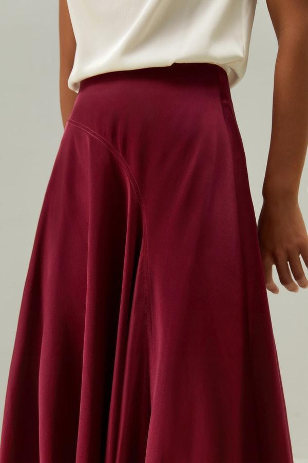 Asymmetrical Hem Silky Half-Skirt Product Image
