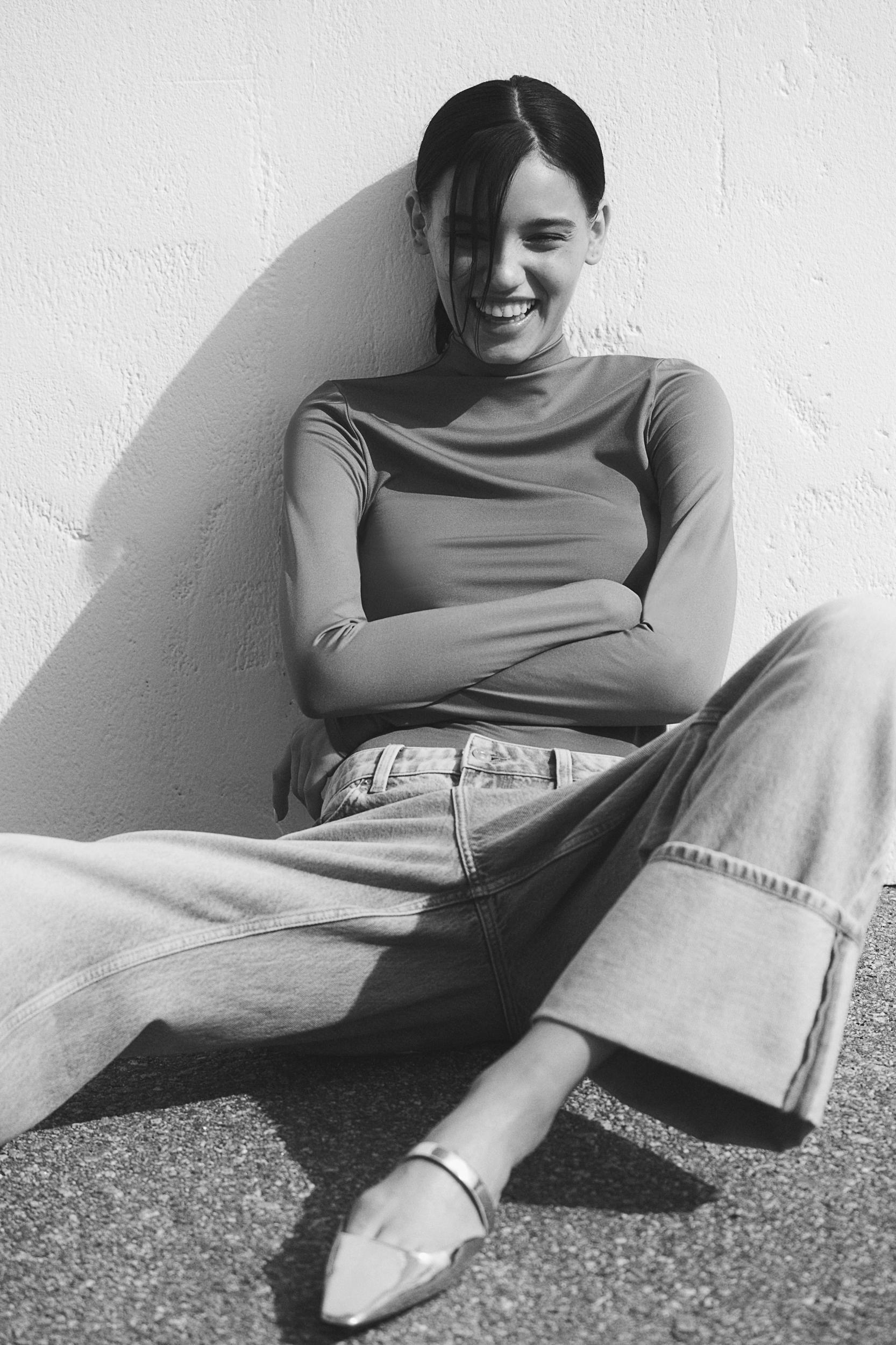 Baggy Wide Low Jeans Product Image