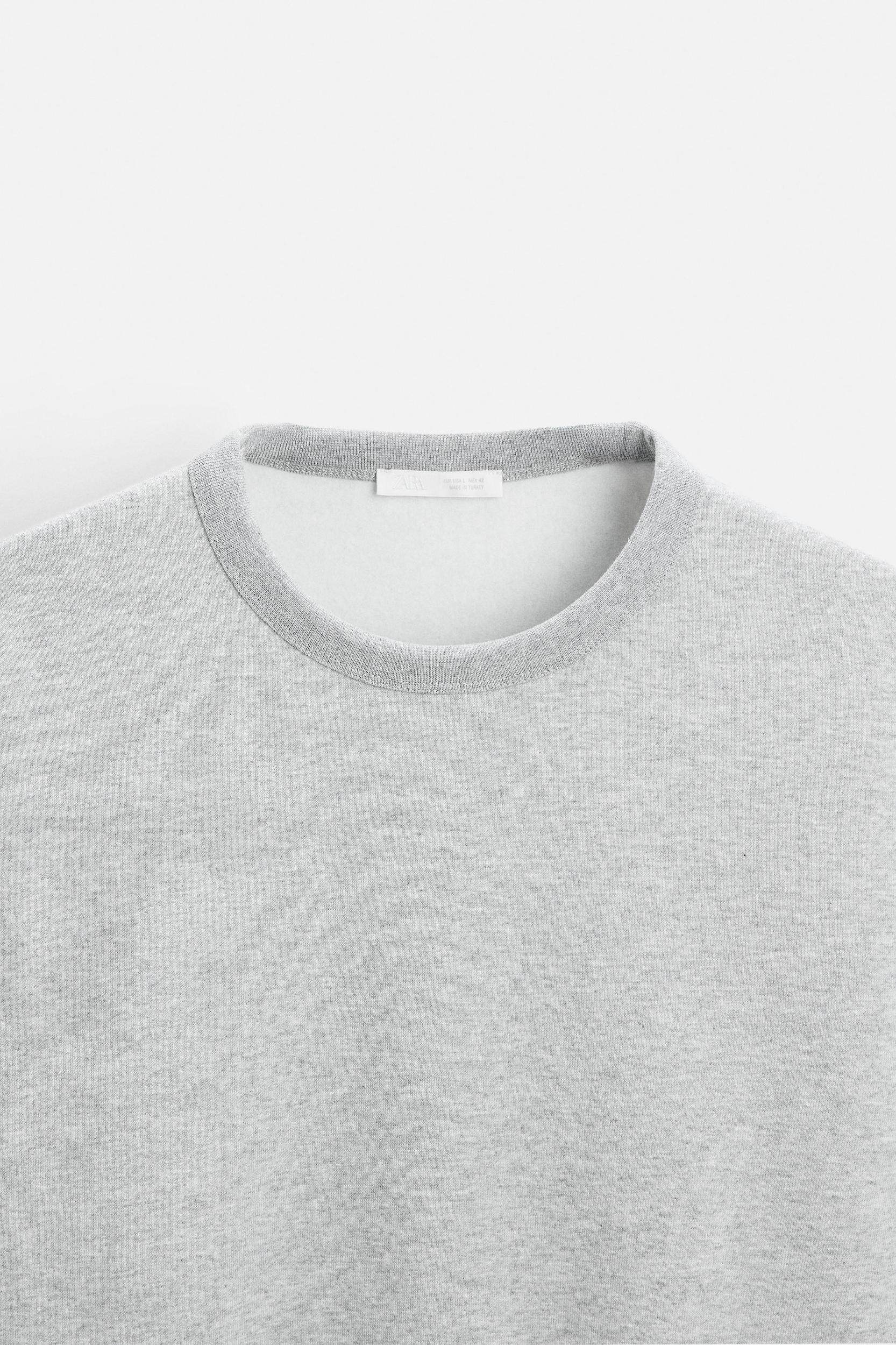 HEAVYWEIGHT CREW NECK SWEATSHIRT Product Image