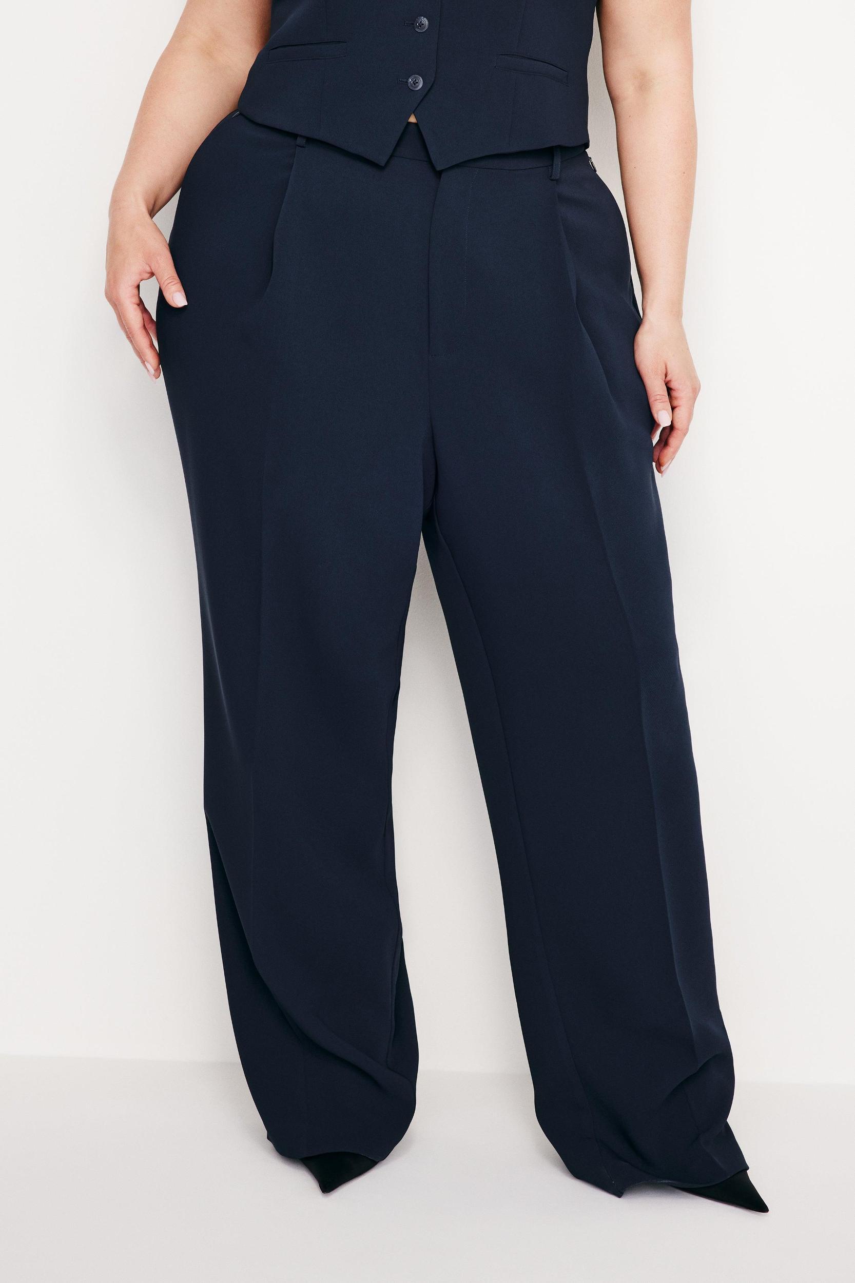 LUXE SUITING COLUMN TROUSER | NEW NAVY002 Product Image