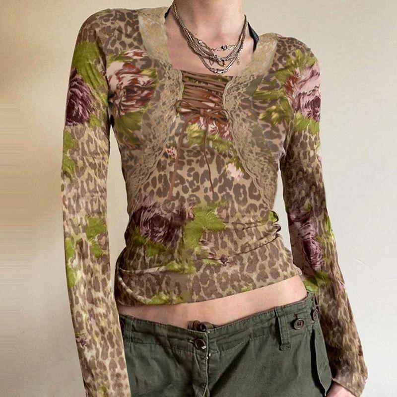 Long Sleeve Square Neck Leopard Print Cropped Top Product Image
