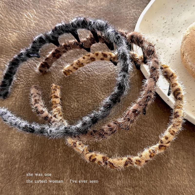 Leopard Print Chenille Headband Product Image