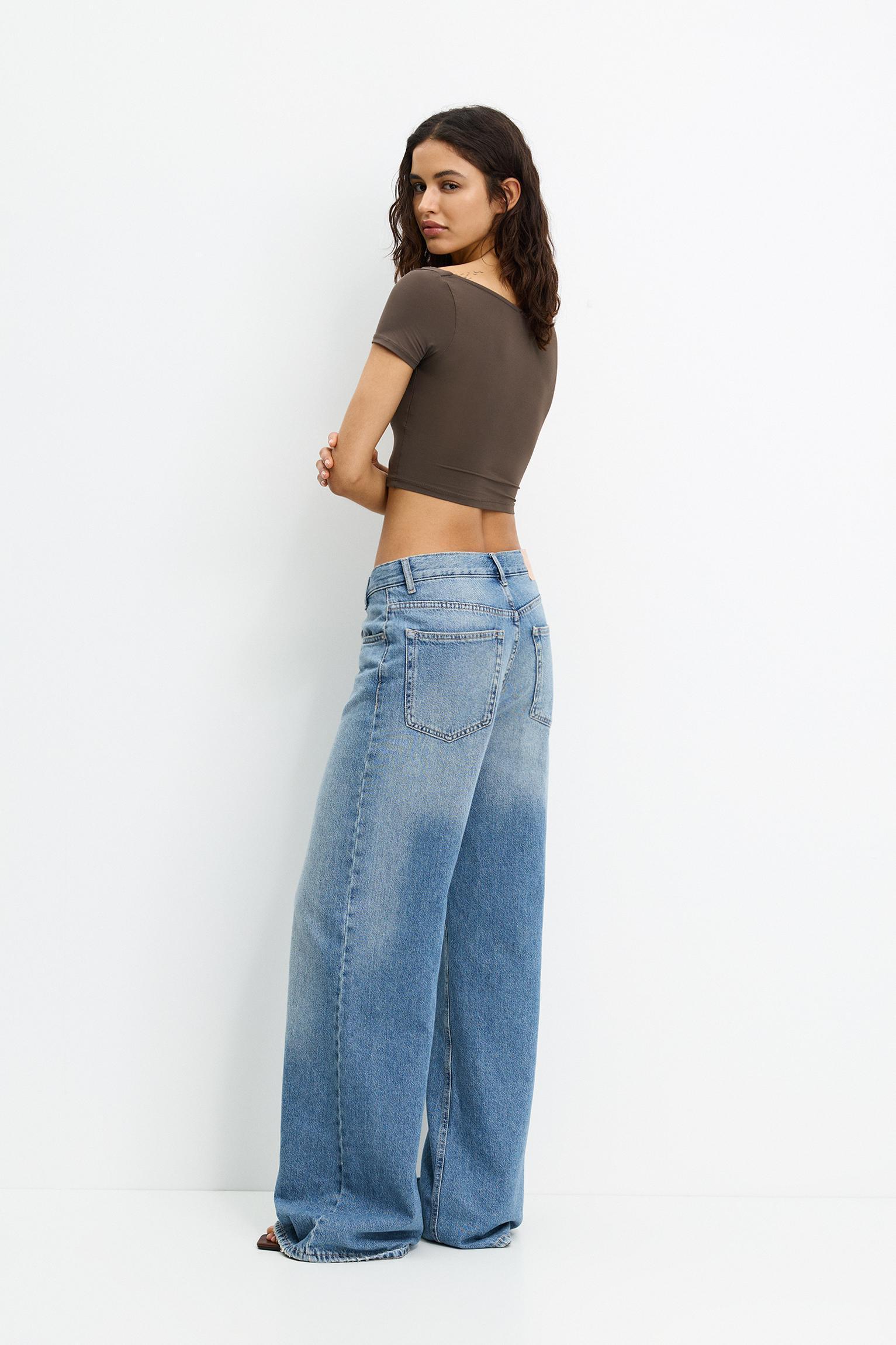 Cropped polyamide T-shirt Product Image