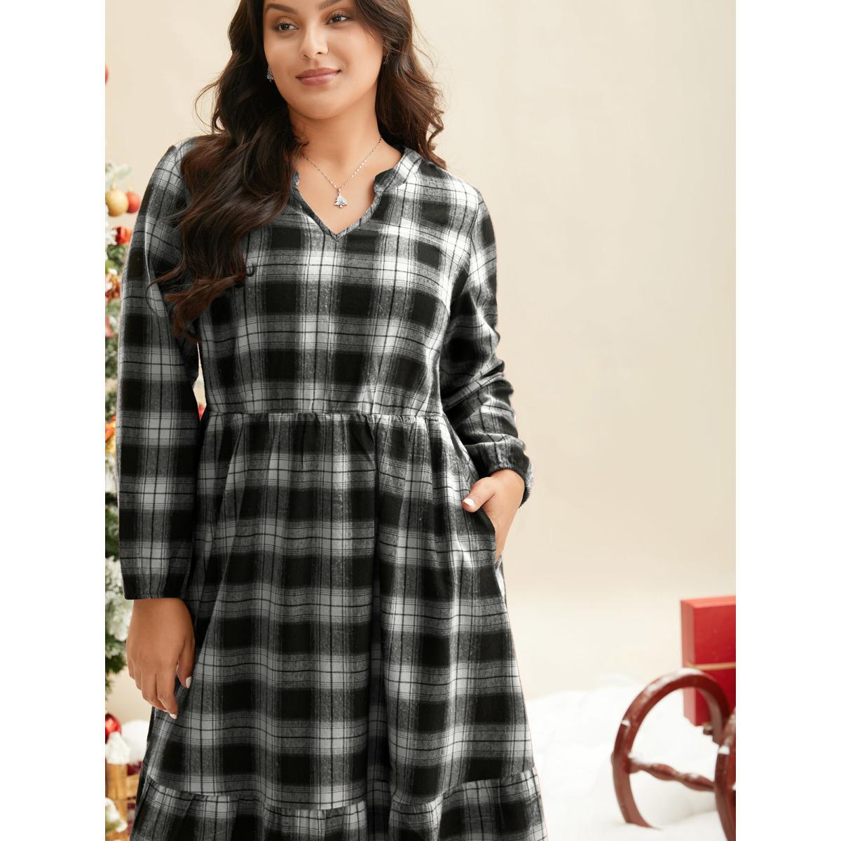 Plus Size Plaid Notched Collar Elastic Waist Midi Dress BlackFlower Women Casual Non Party Curvy Bloomchic 28/5X Product Image