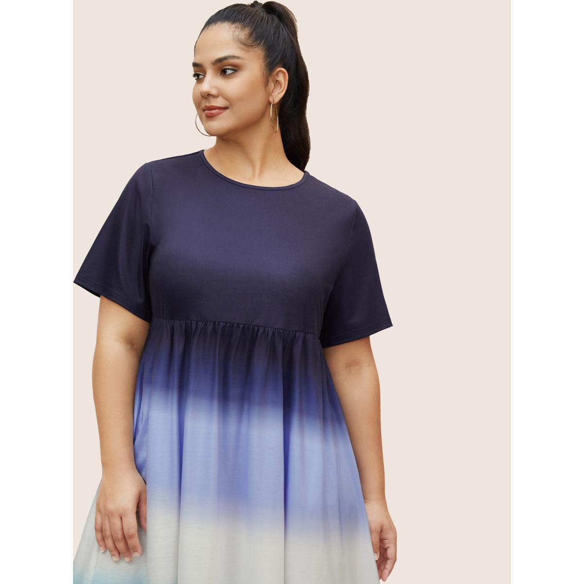 Plus Size Ombre Tie Dye Round Neck Gathered Dress Blue Women Casual Pleated Round Neck Short sleeve Curvy BloomChic 26/4X Product Image